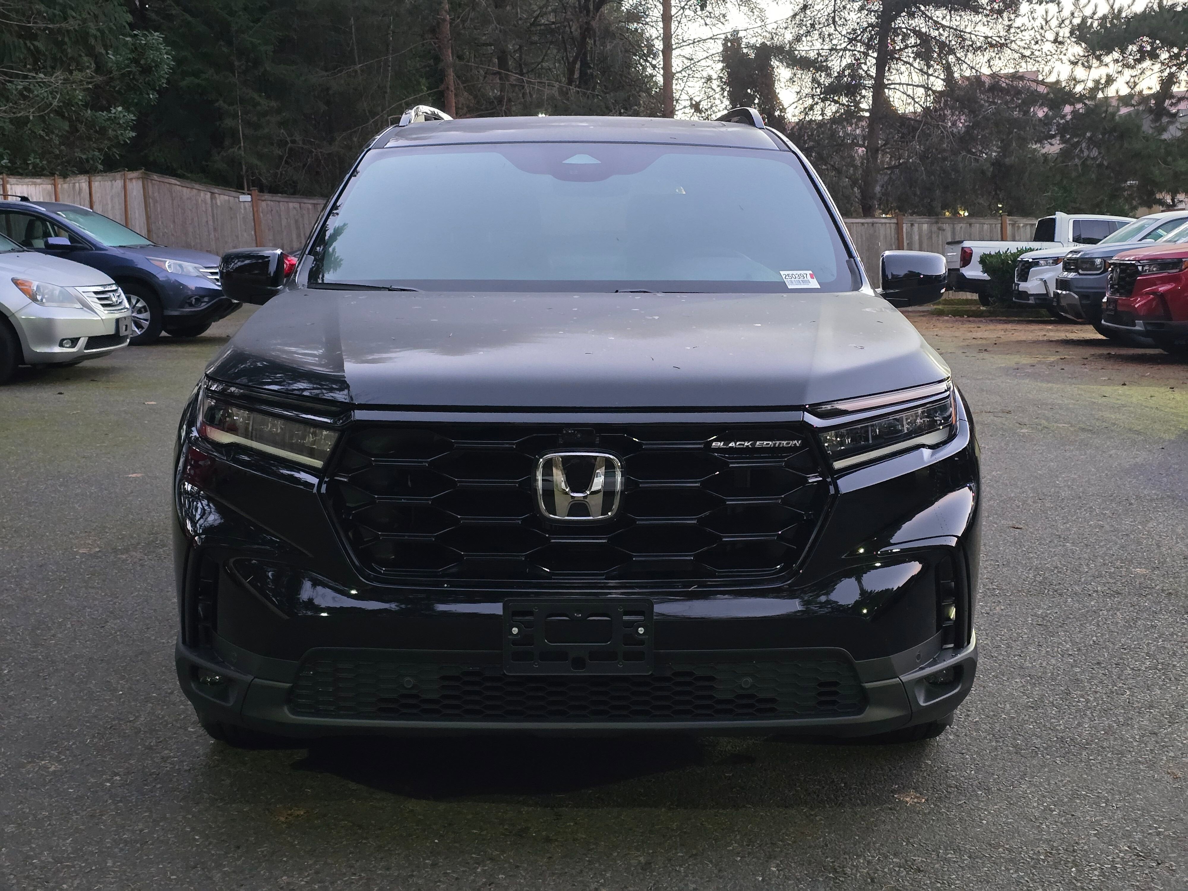 2025 Honda Pilot Black Edition