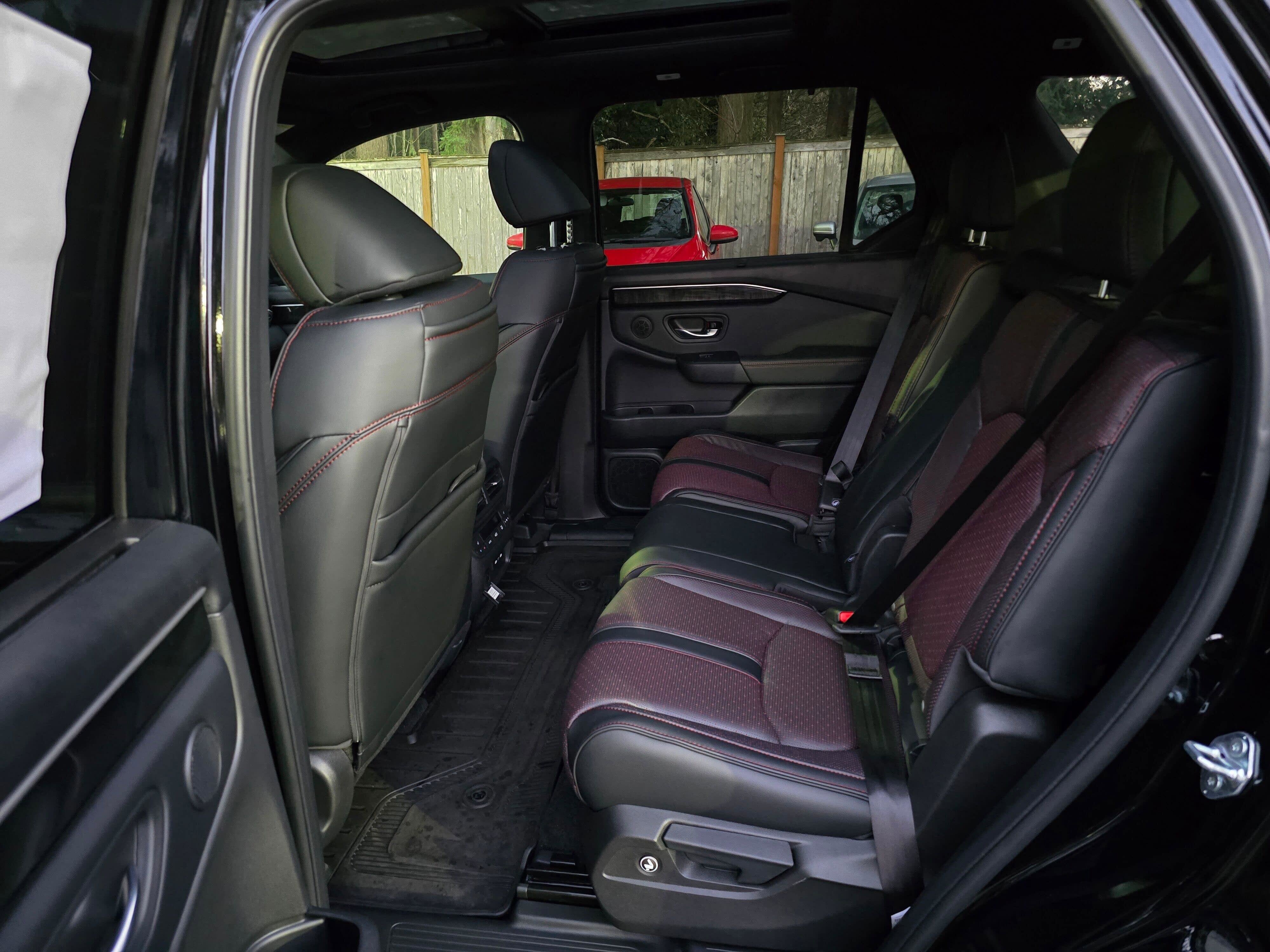 2025 Honda Pilot Black Edition