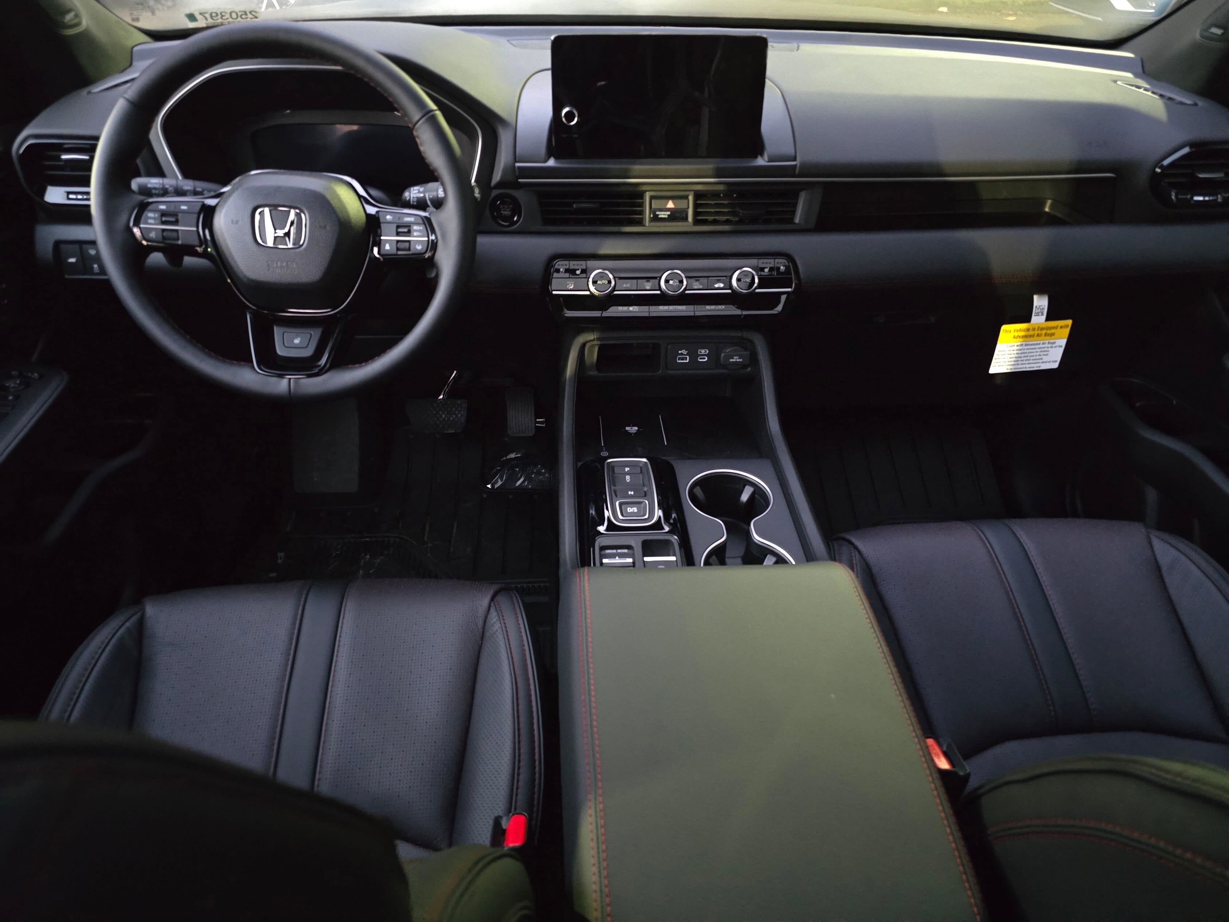 2025 Honda Pilot Black Edition