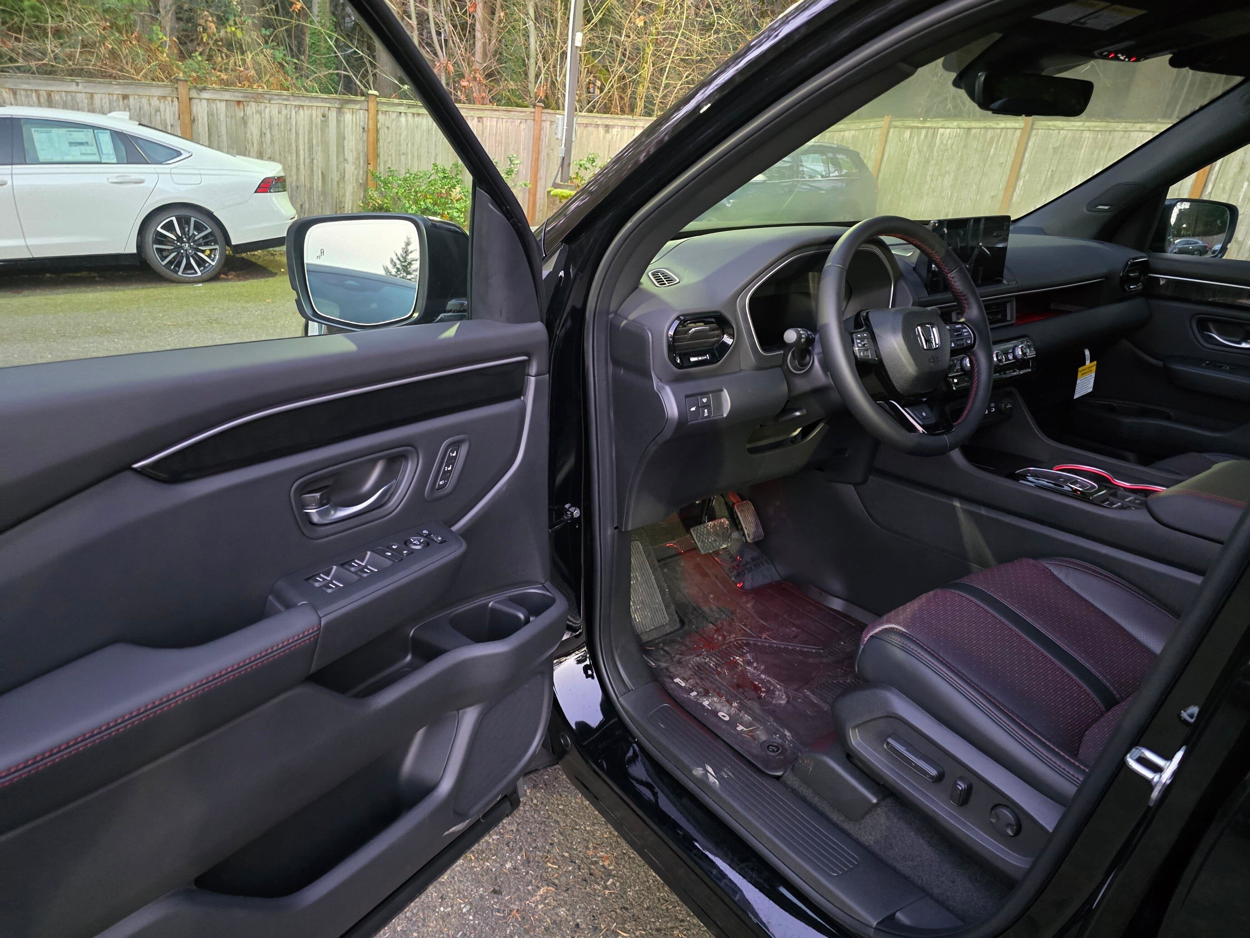 2025 Honda Pilot Black Edition
