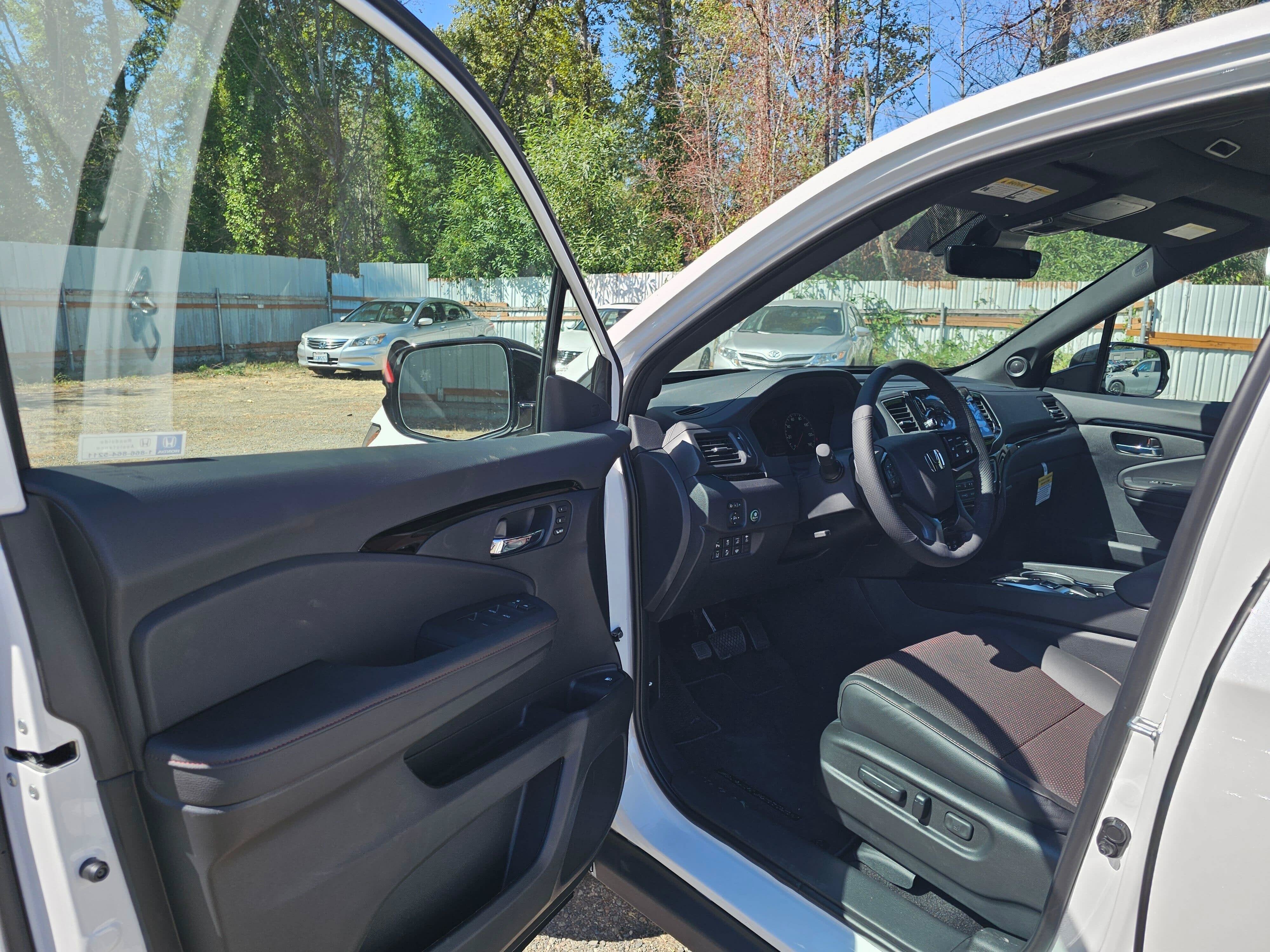 2026 Honda Ridgeline Black Edition