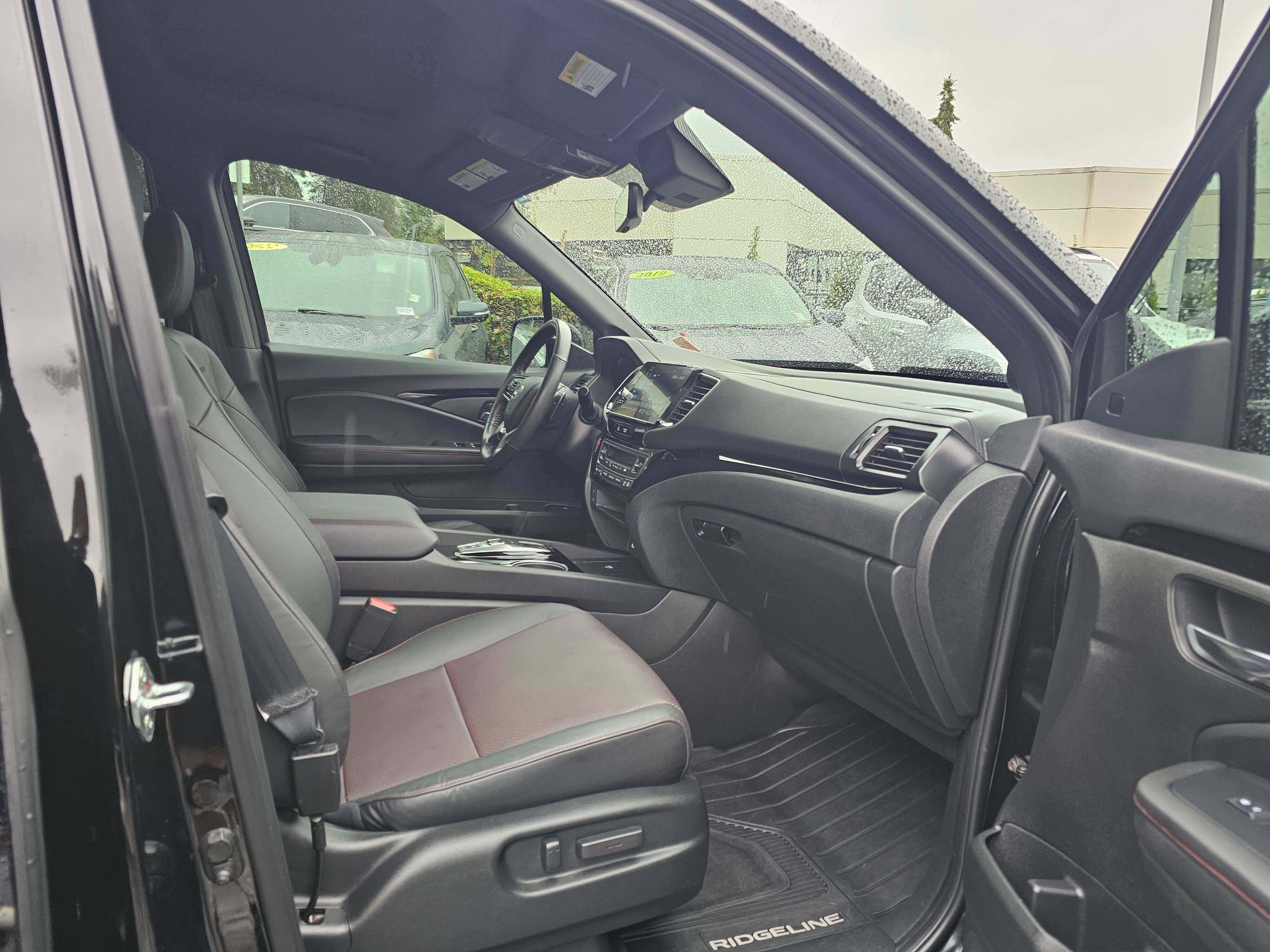 2025 Honda Ridgeline Black Edition