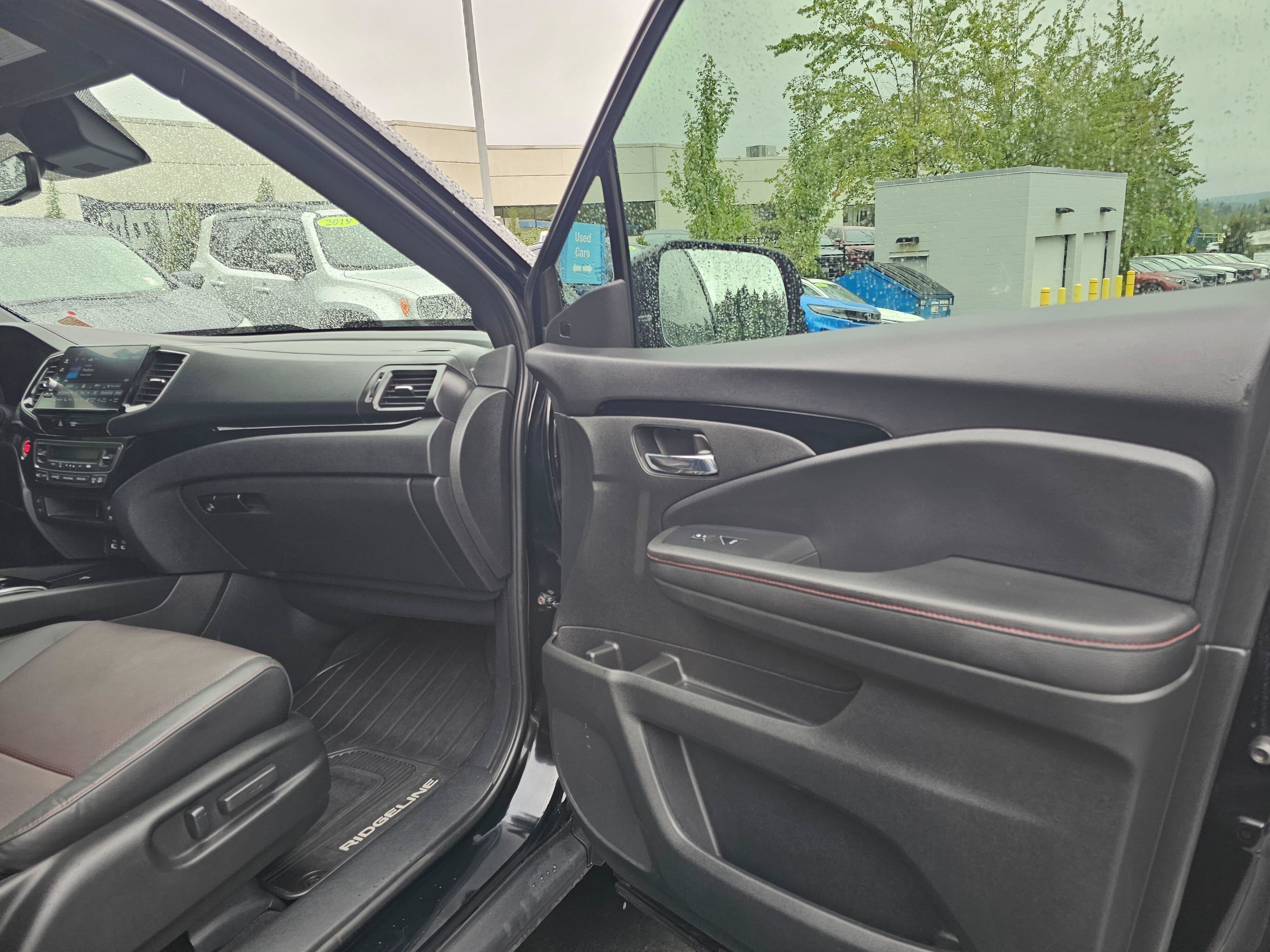 2025 Honda Ridgeline Black Edition