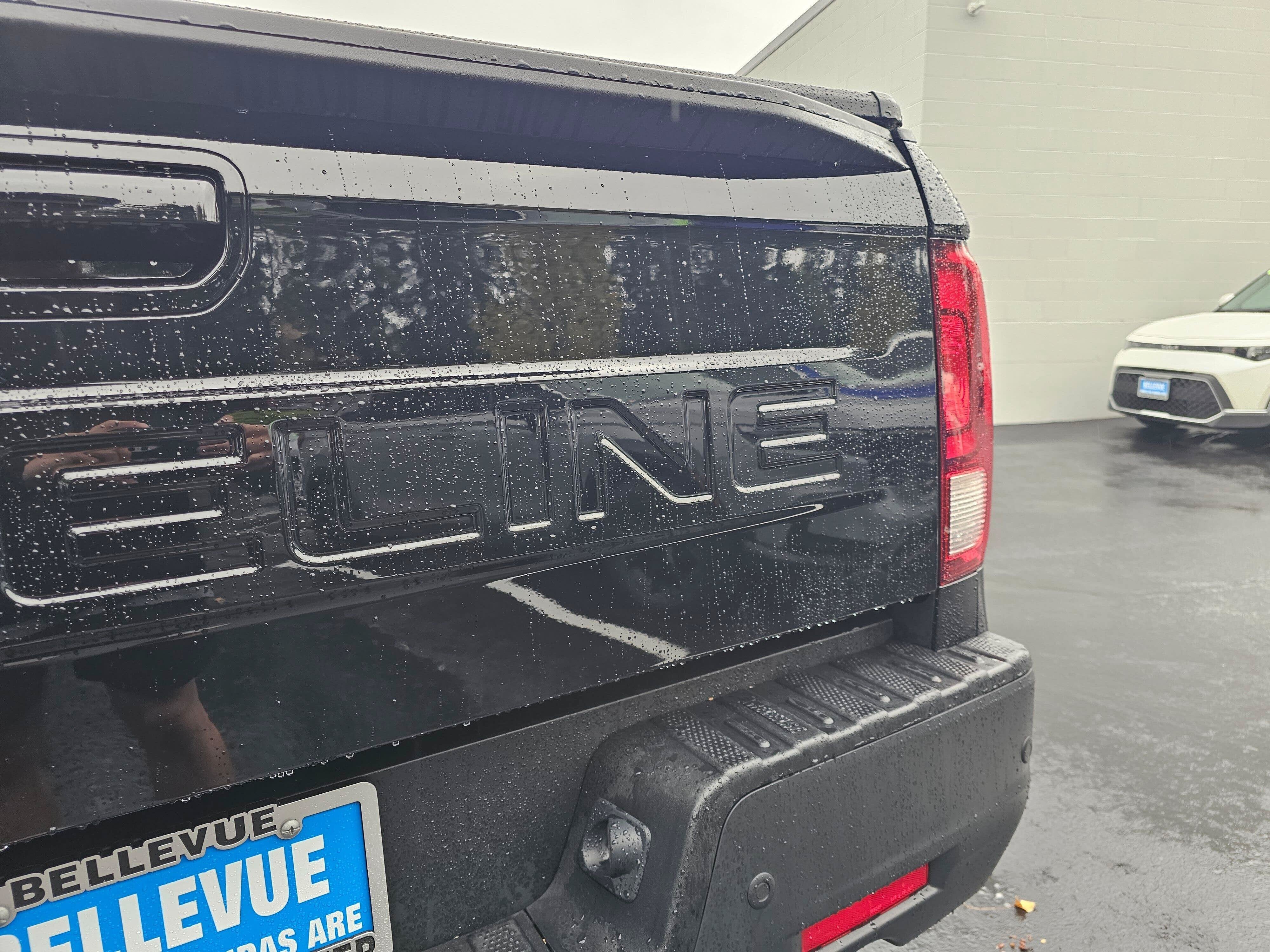 2025 Honda Ridgeline Black Edition