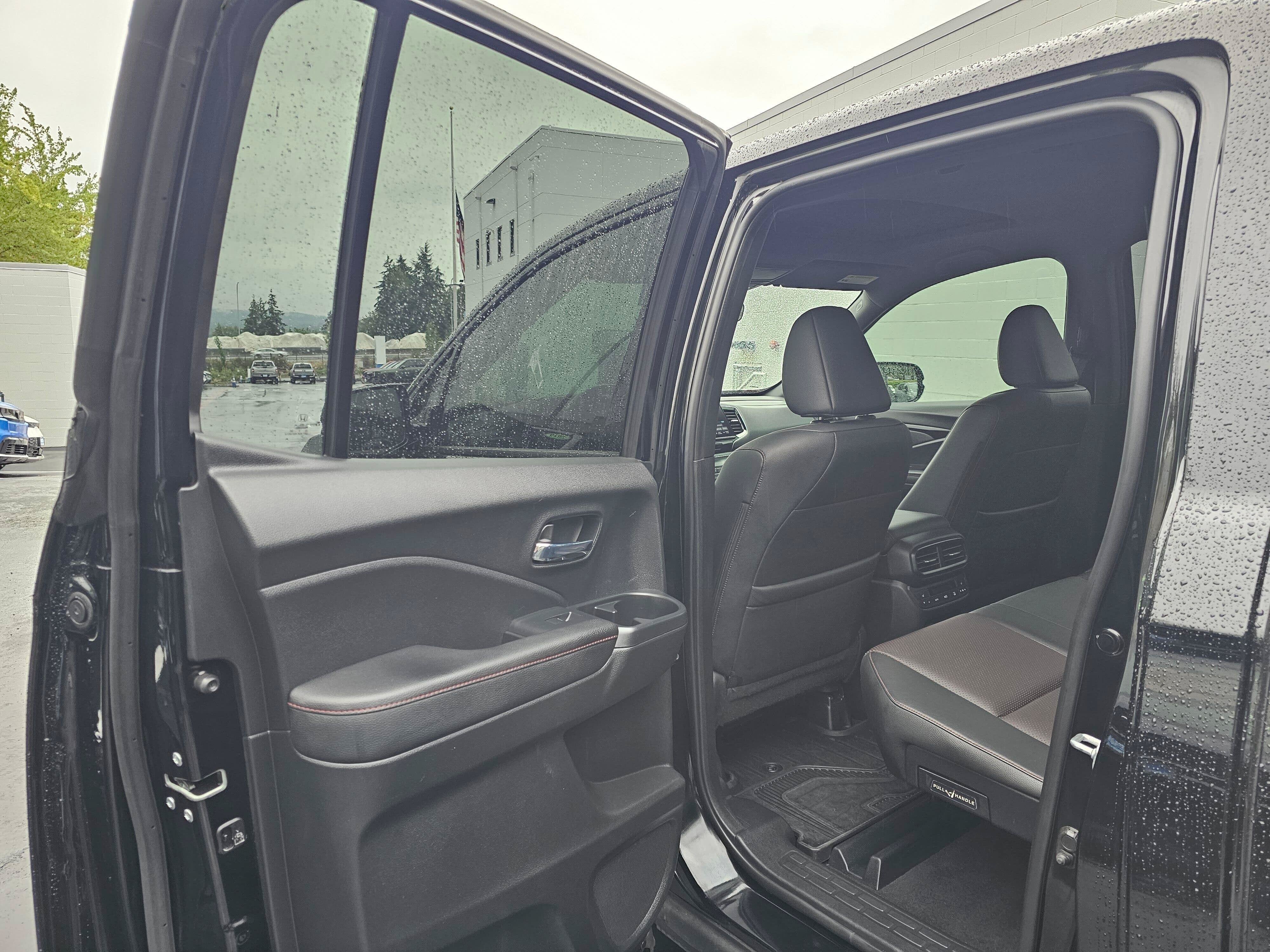 2025 Honda Ridgeline Black Edition