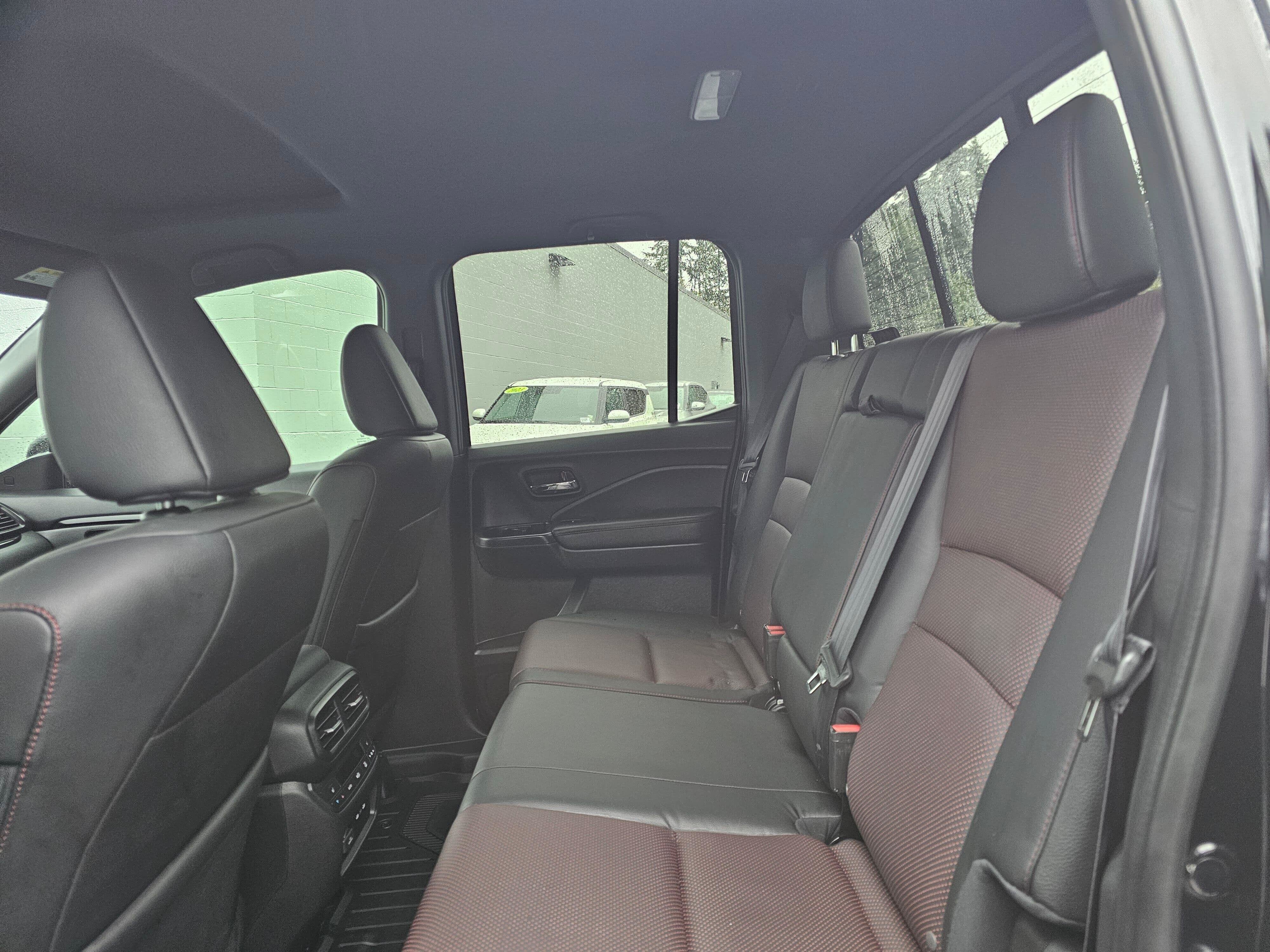 2025 Honda Ridgeline Black Edition