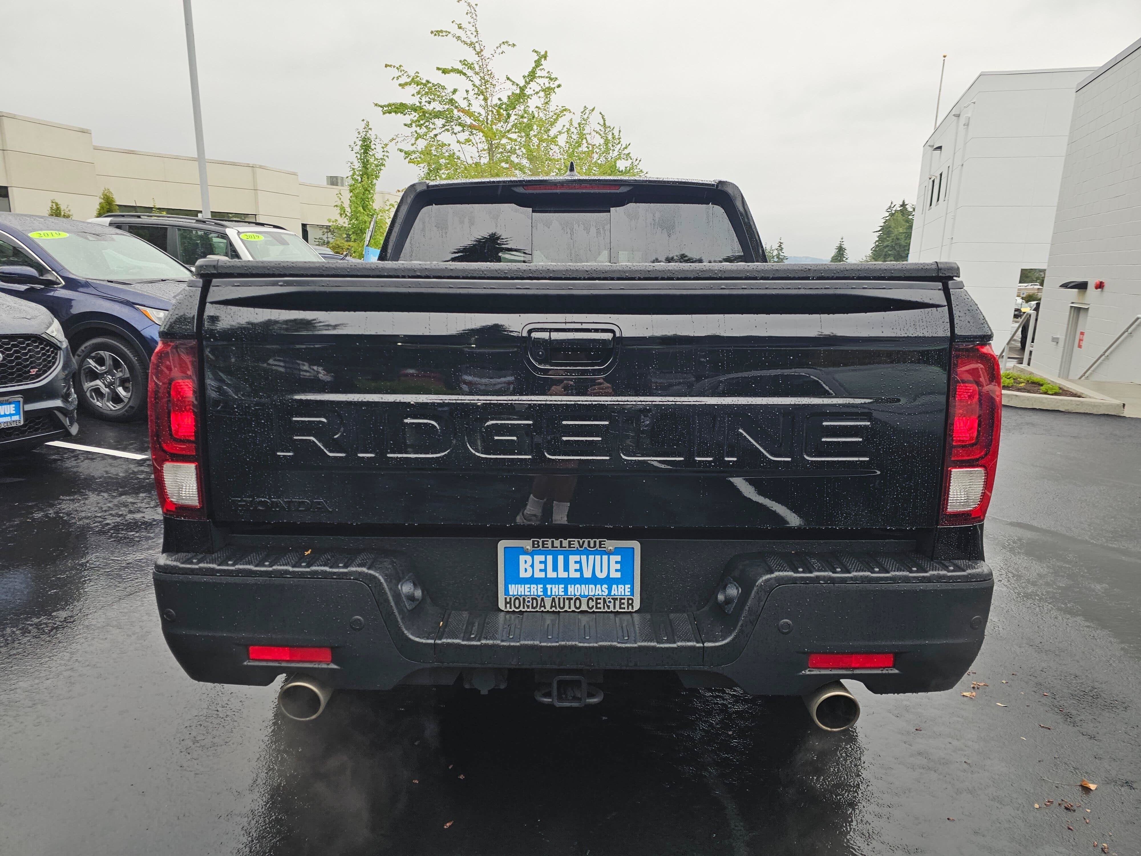 2025 Honda Ridgeline Black Edition