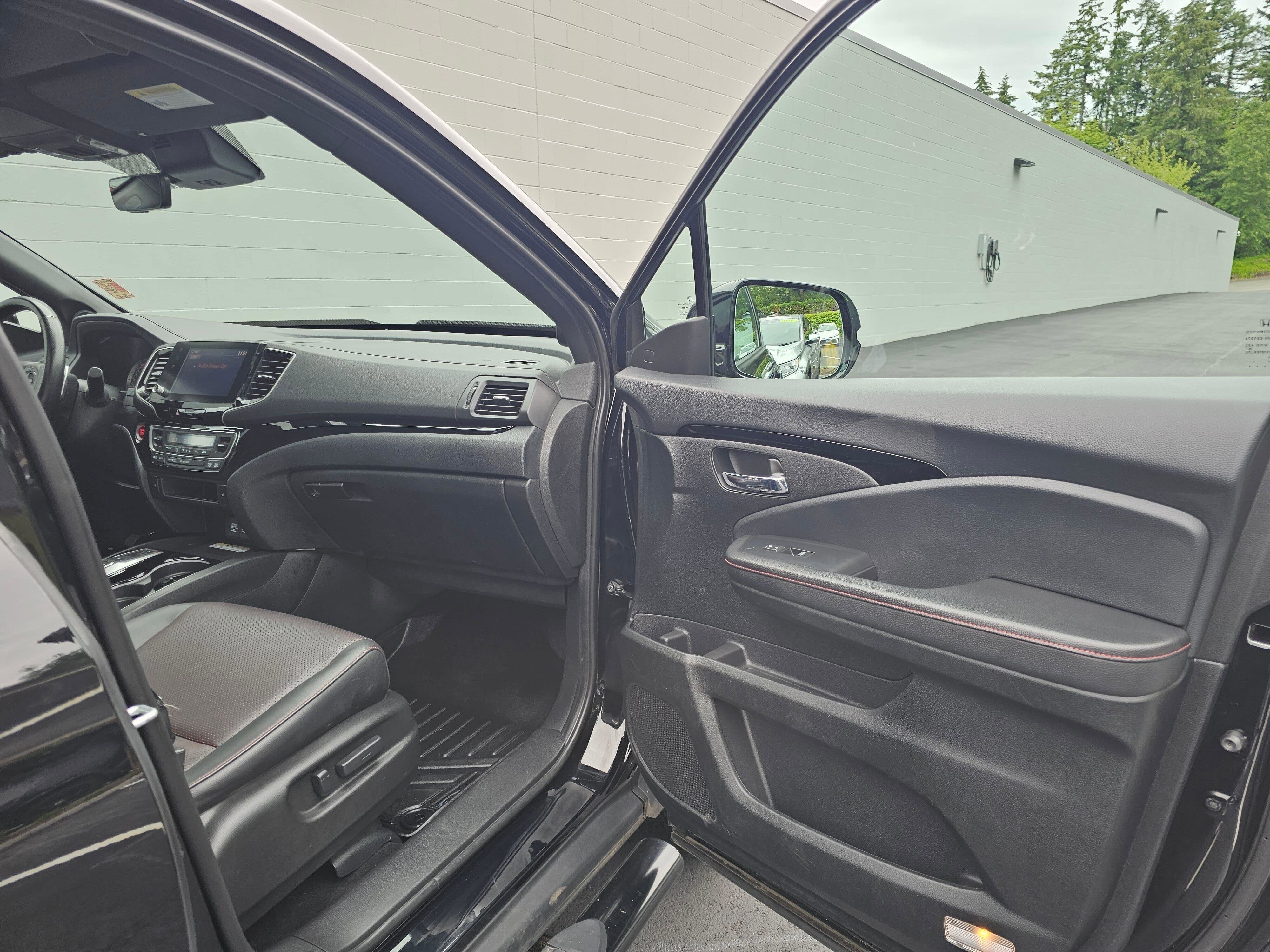 2021 Honda Ridgeline Black Edition