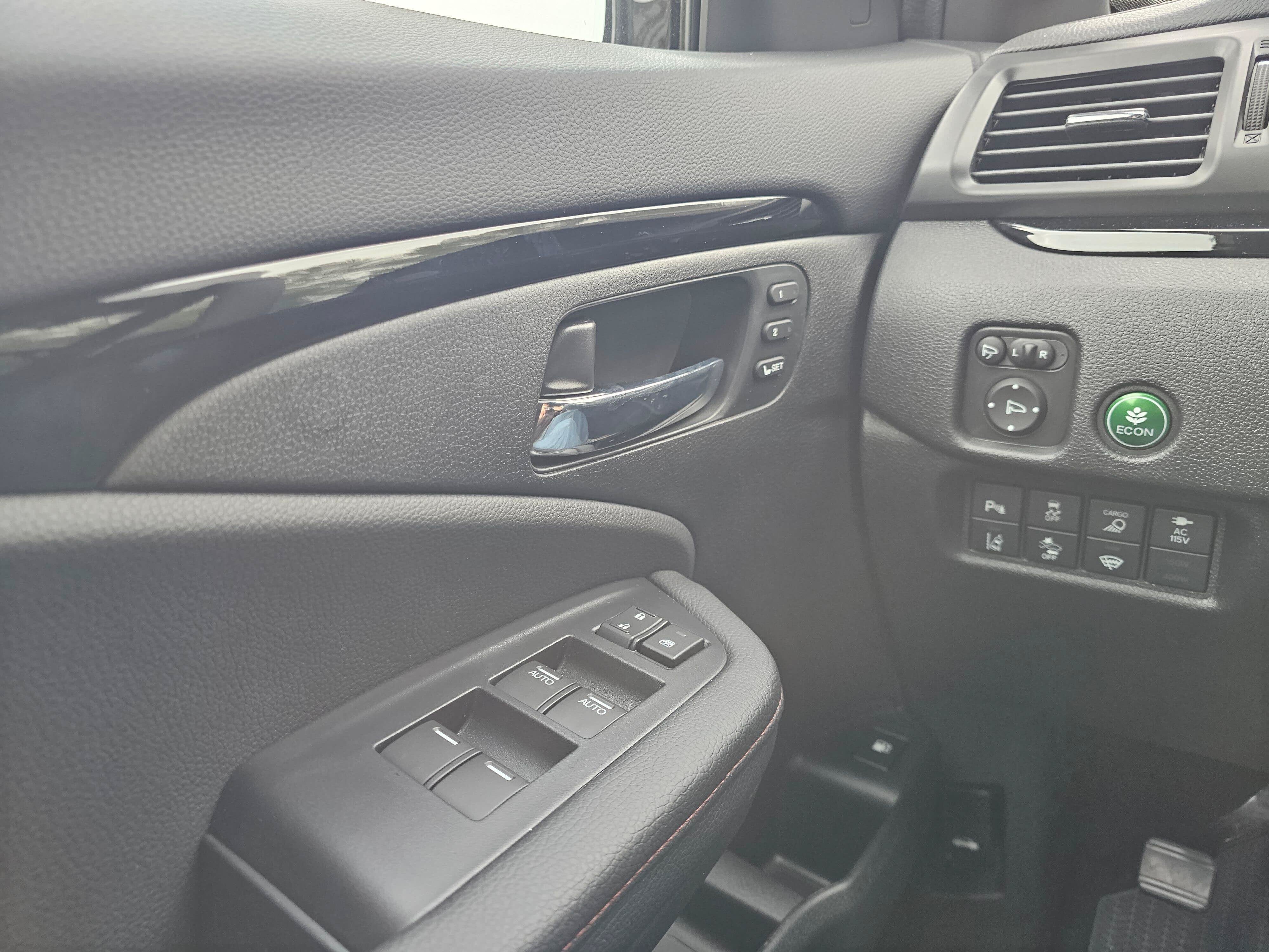 2026 Honda Ridgeline Black Edition