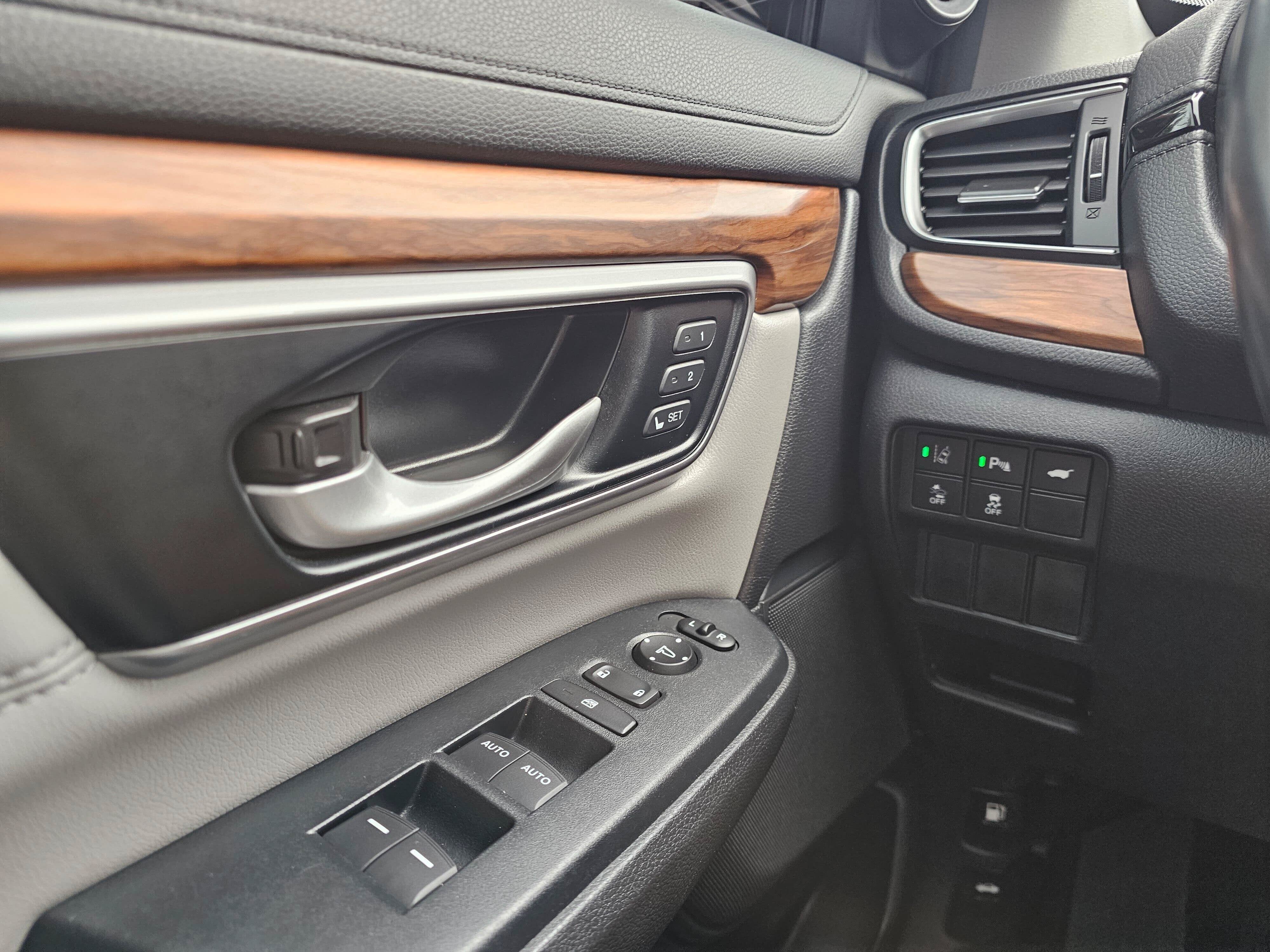 2022 Honda CR-V Hybrid Touring