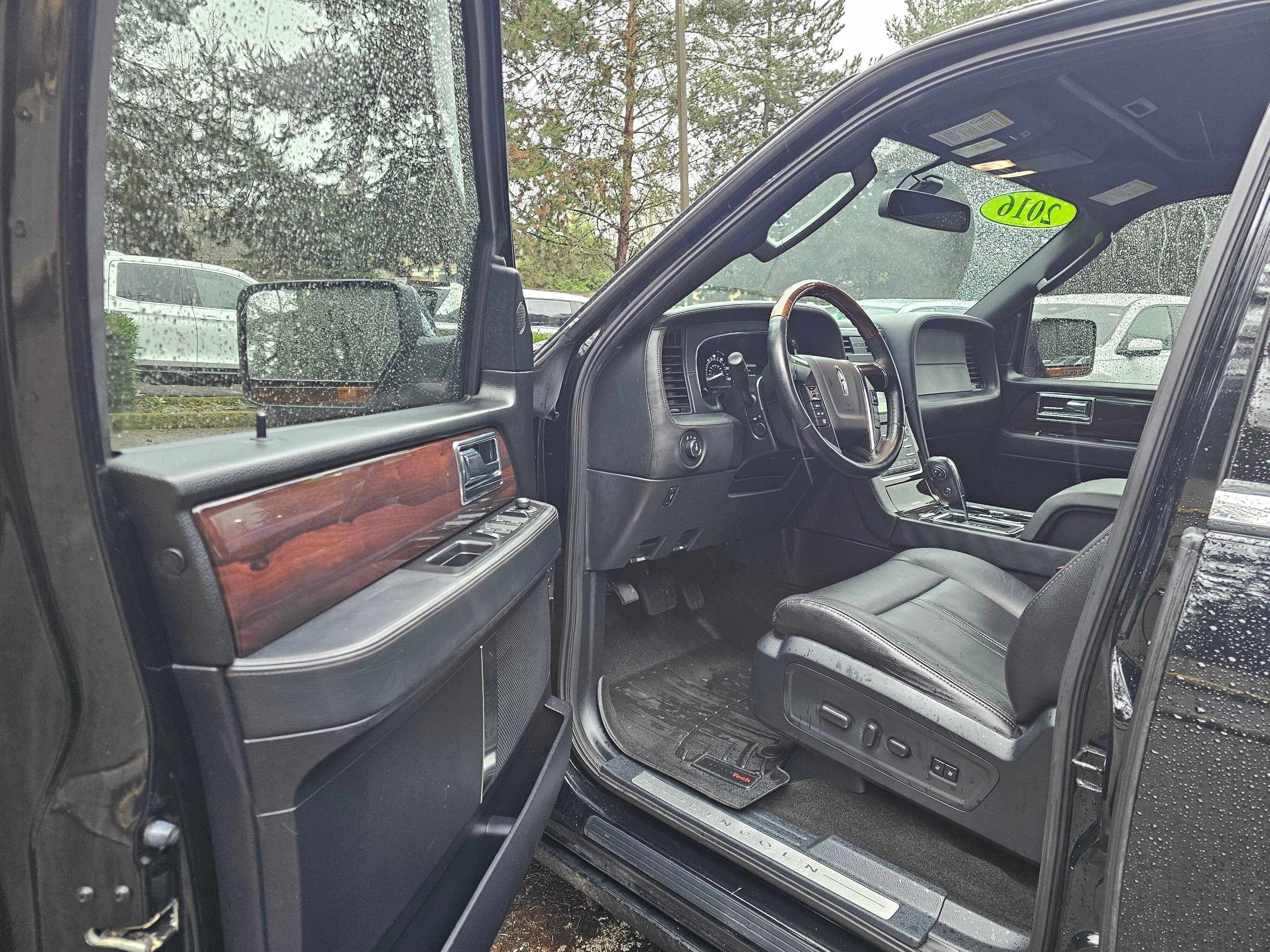 2016 Lincoln Navigator L Reserve