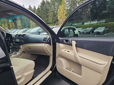 2013 Toyota Highlander Plus
