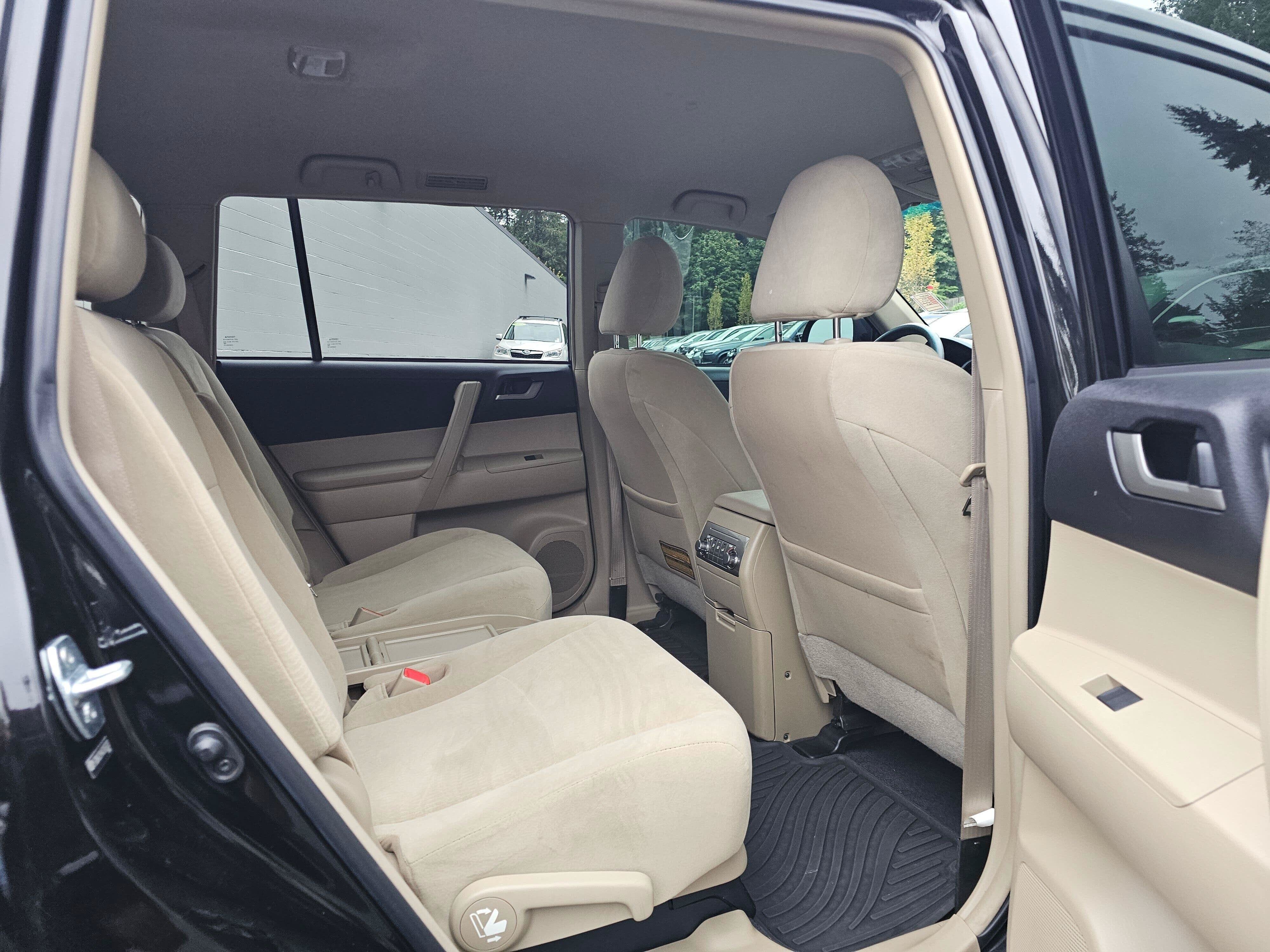 2013 Toyota Highlander Plus