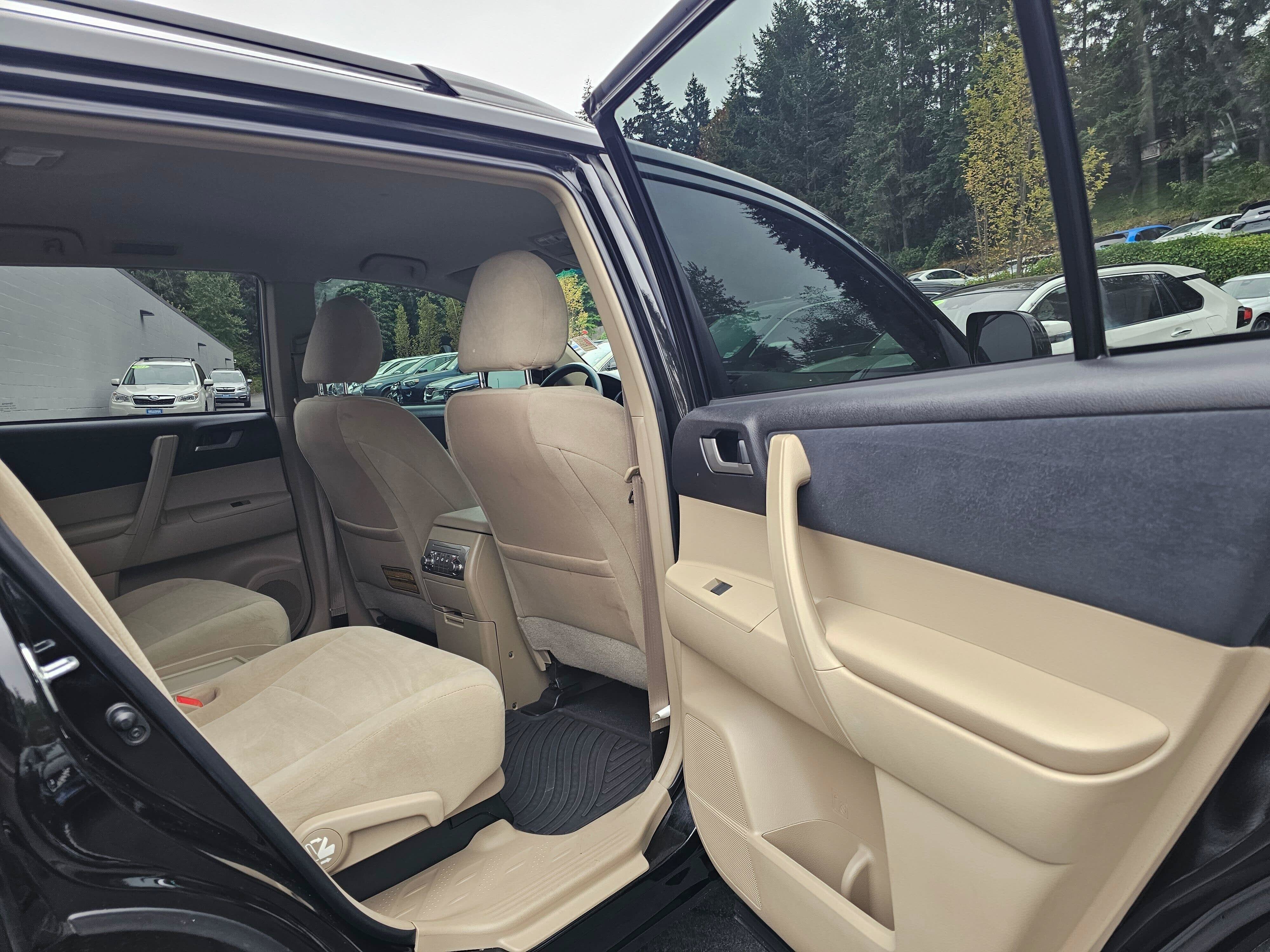 2013 Toyota Highlander Plus