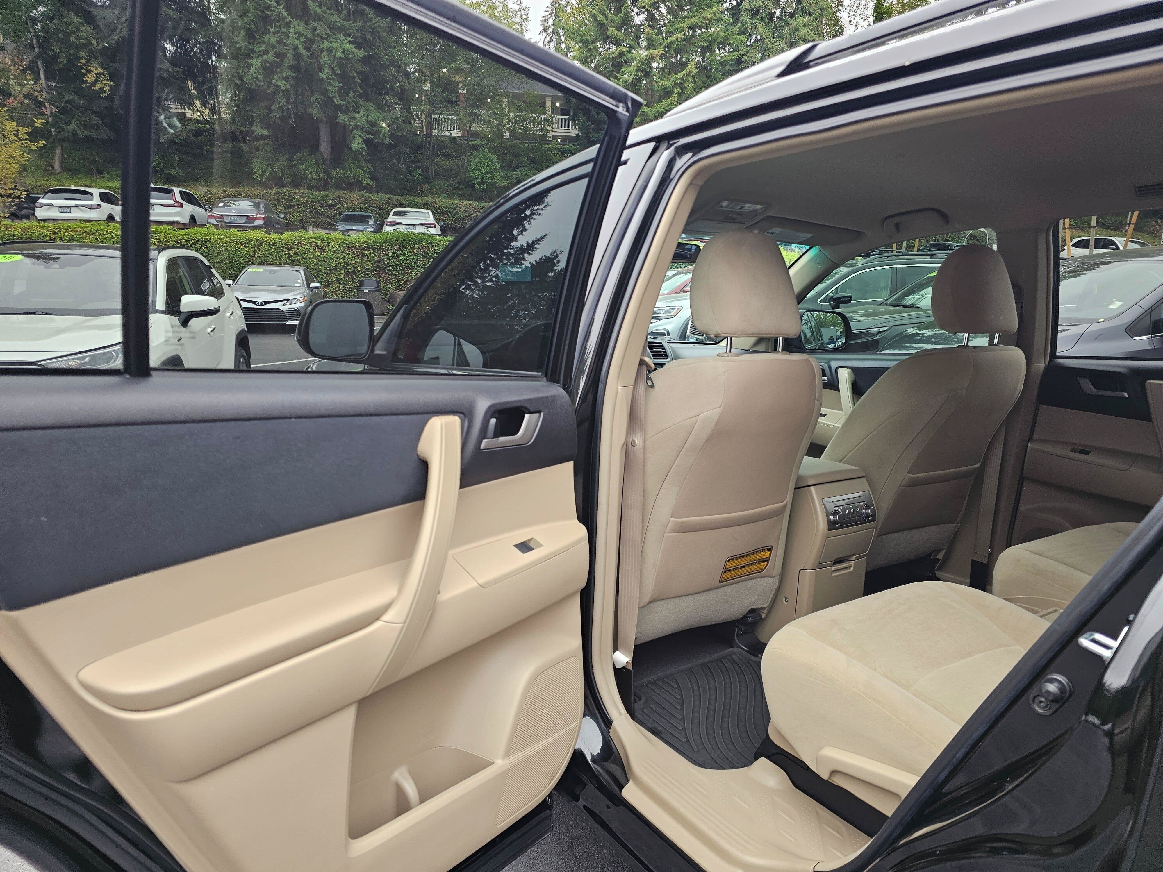 2013 Toyota Highlander Plus