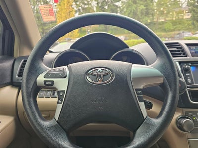 2013 Toyota Highlander Plus