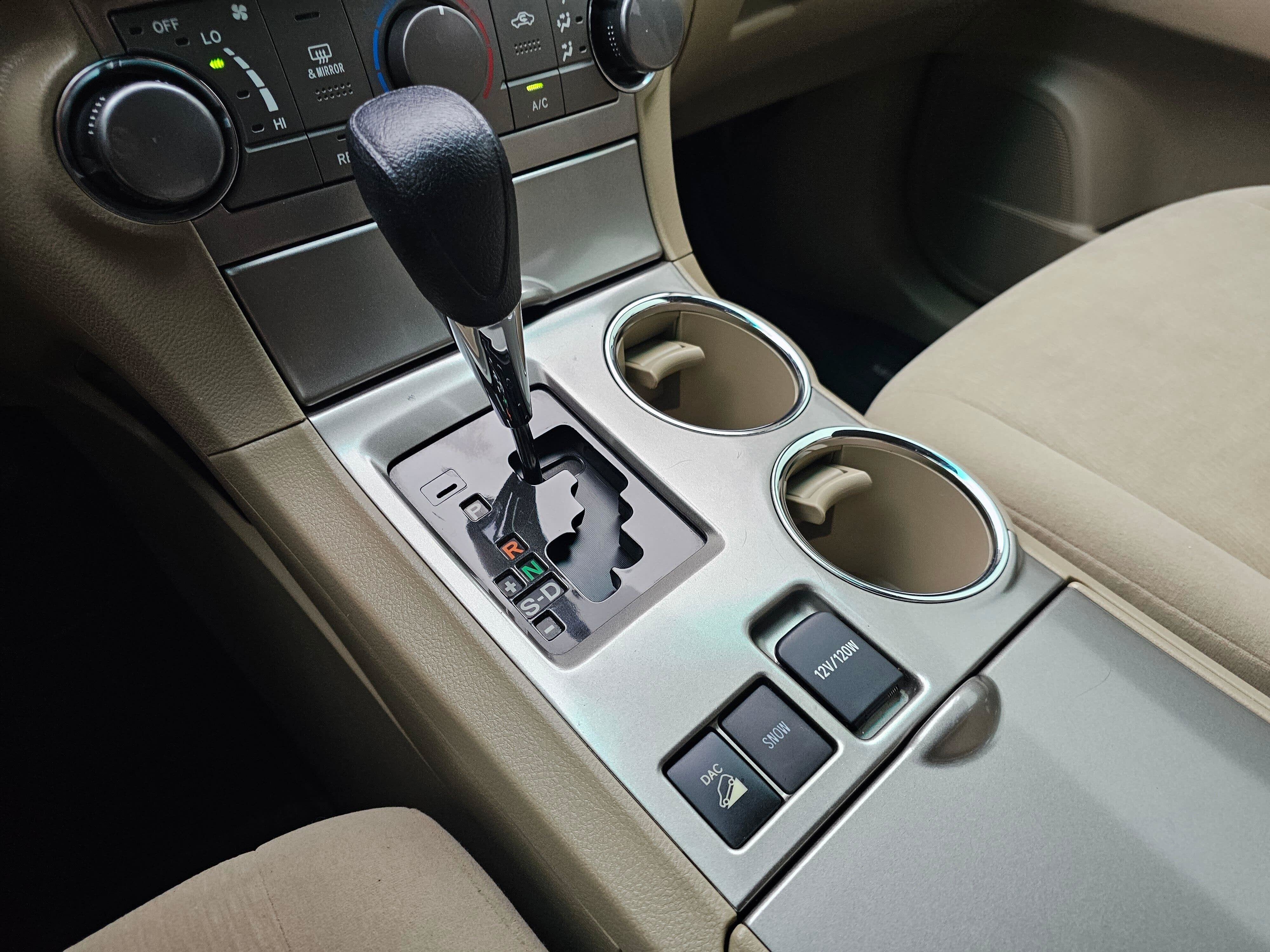 2013 Toyota Highlander Plus