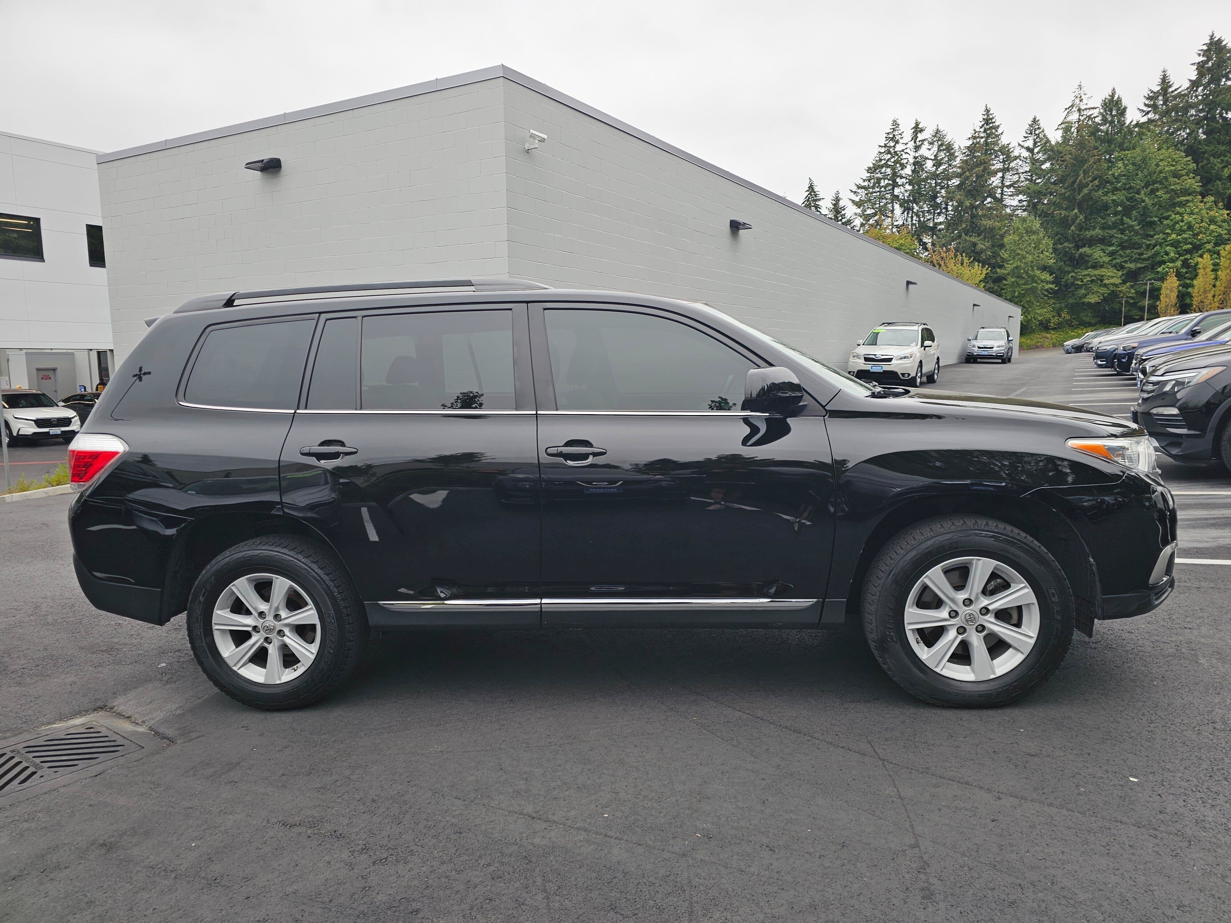 2013 Toyota Highlander Plus