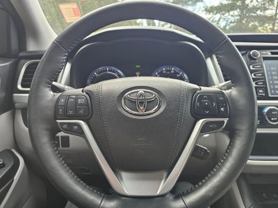 2015 Toyota Highlander Hybrid Limited Platinum