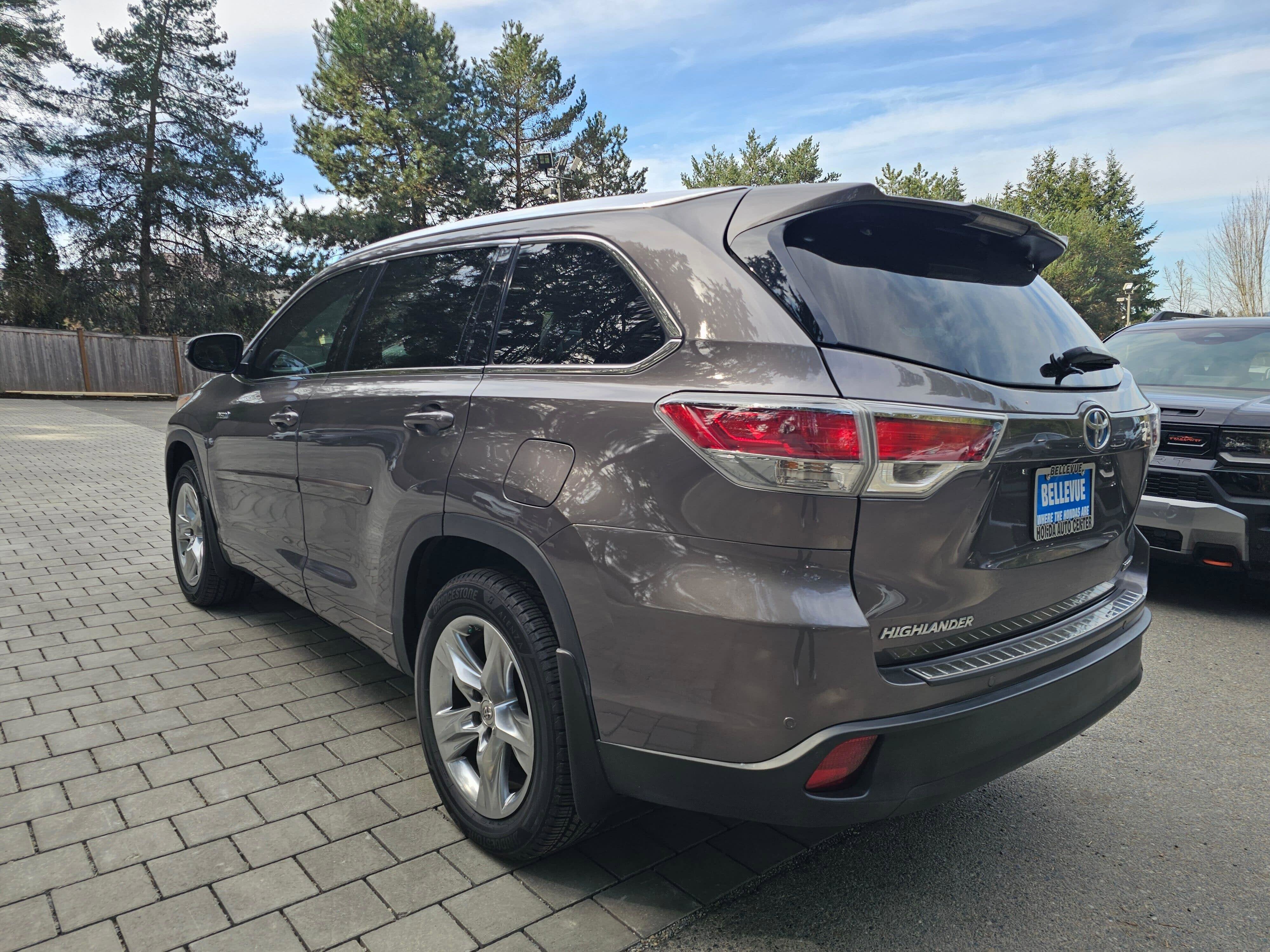 2015 Toyota Highlander Hybrid Limited Platinum