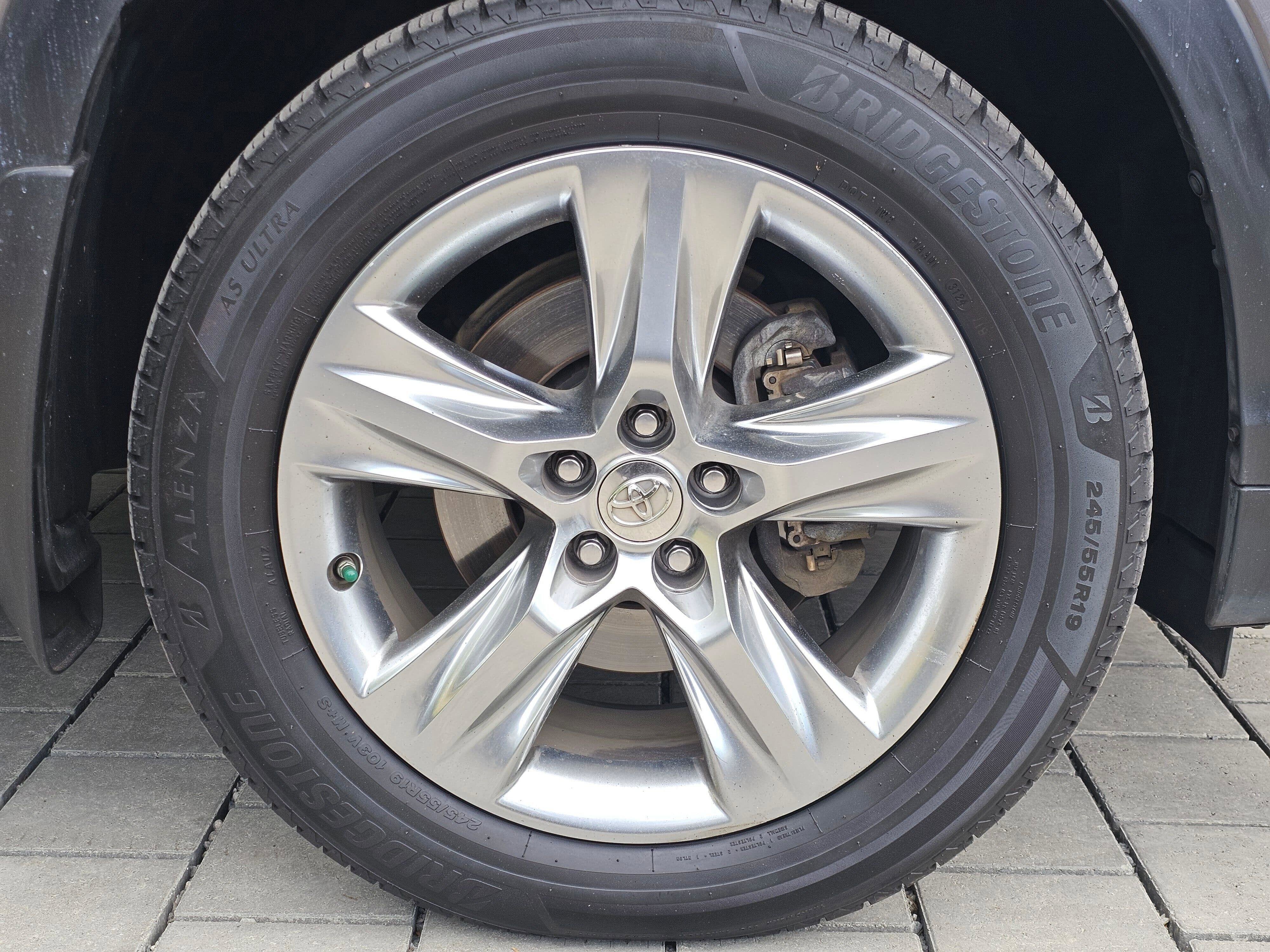 2015 Toyota Highlander Hybrid Limited Platinum