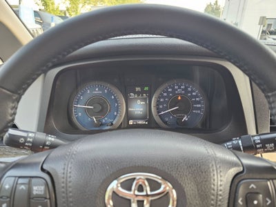 2020 Toyota Sienna XLE