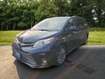 2020 Toyota Sienna XLE
