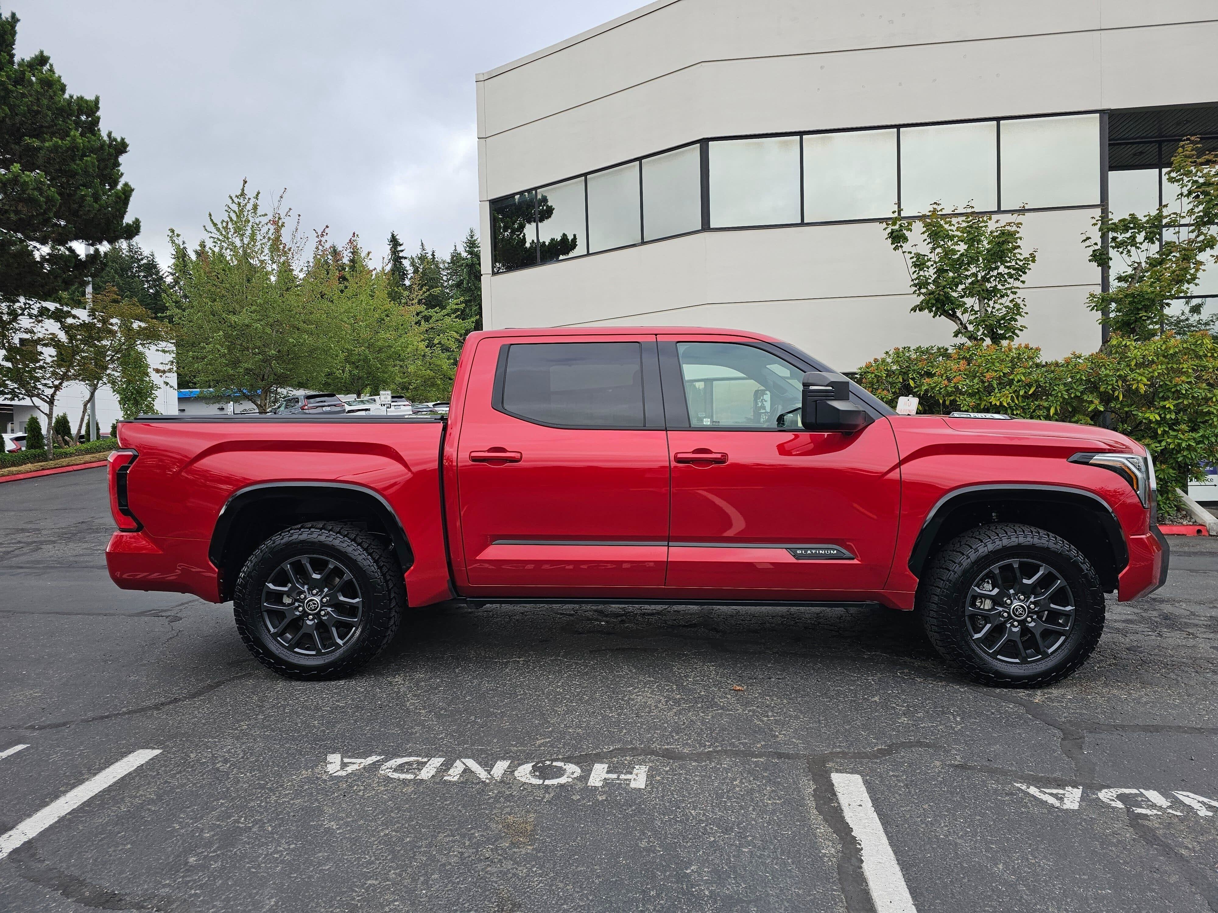 2023 Toyota Tundra 4WD Platinum Hybrid