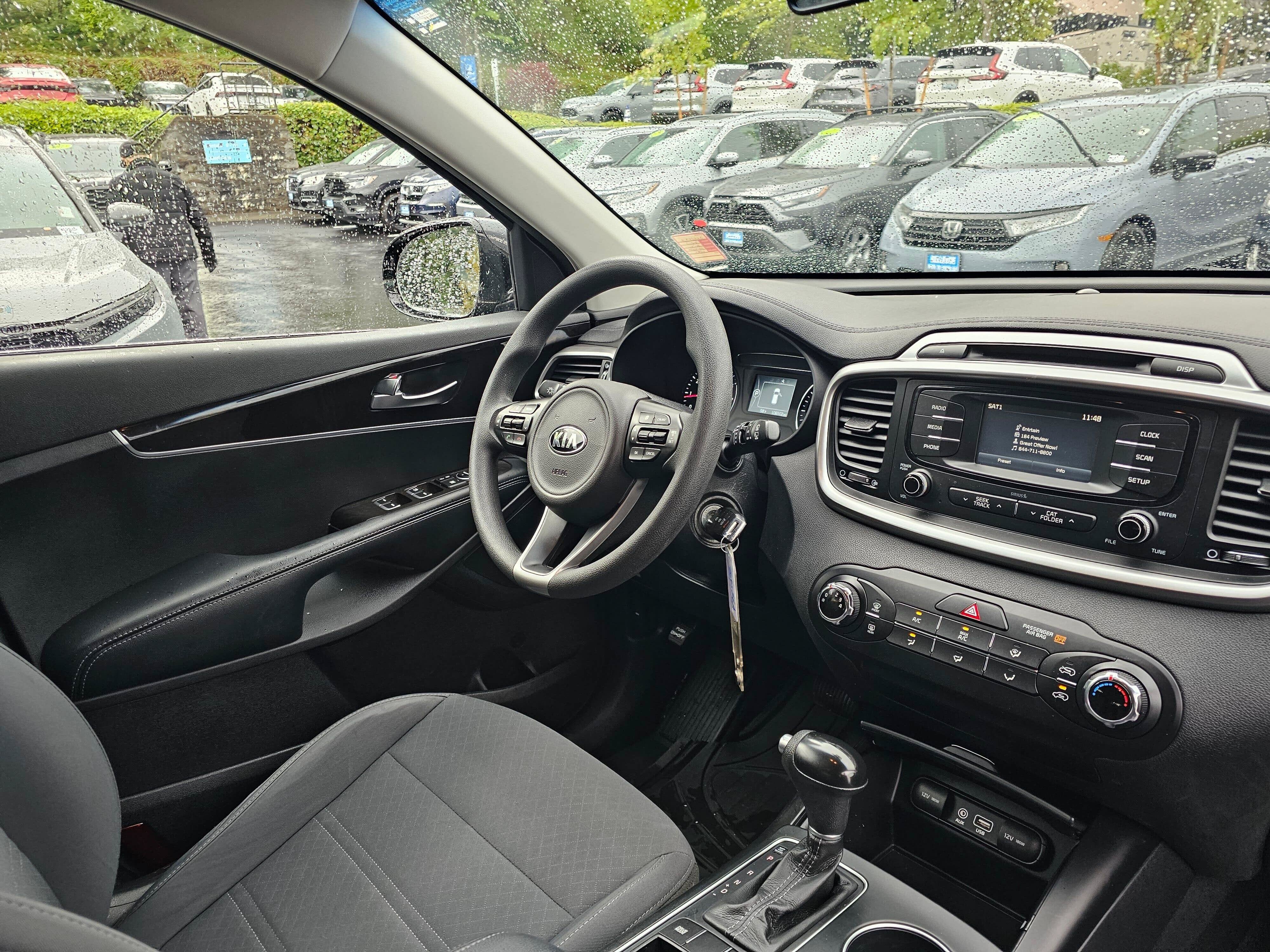 2017 Kia Sorento LX