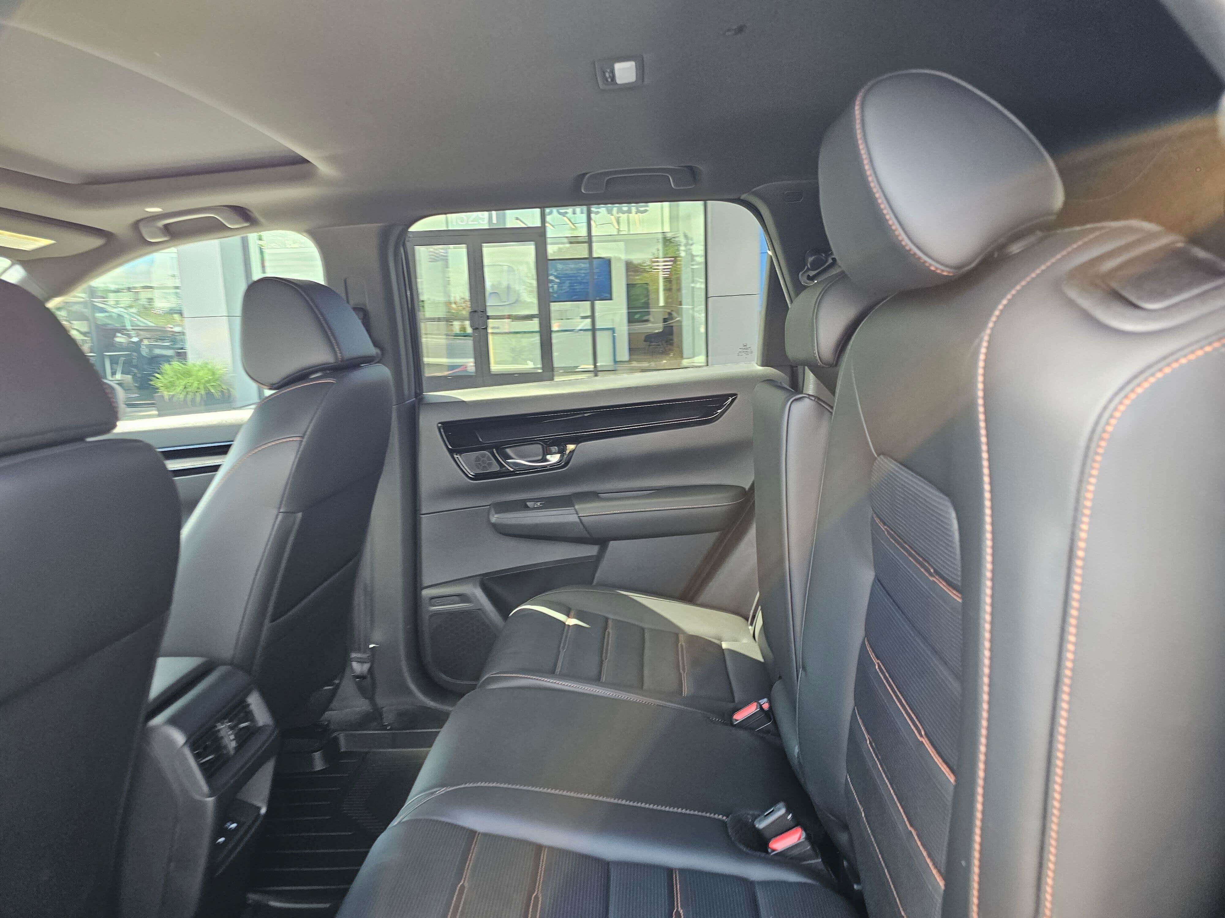 2024 Honda CR-V Sport Touring - Photo 20