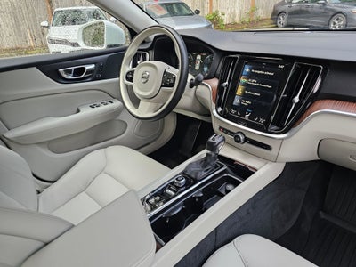 2020 Volvo S60 Momentum