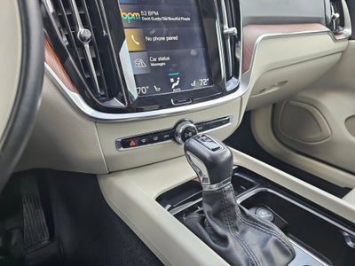 2020 Volvo S60 Momentum