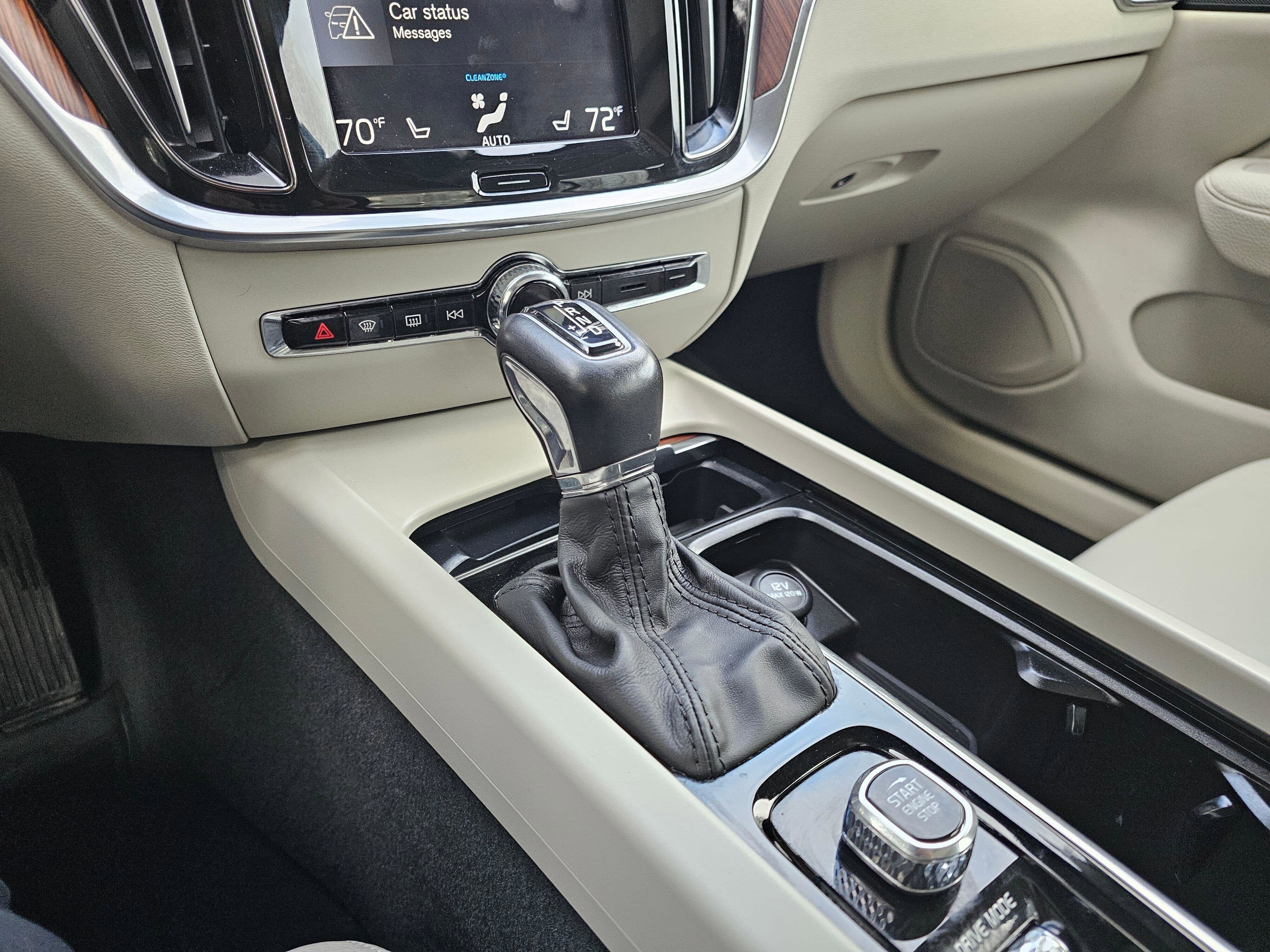 2020 Volvo S60 Momentum