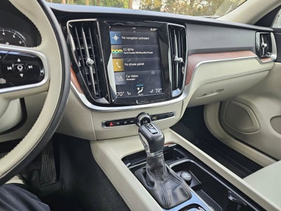 2020 Volvo S60 Momentum