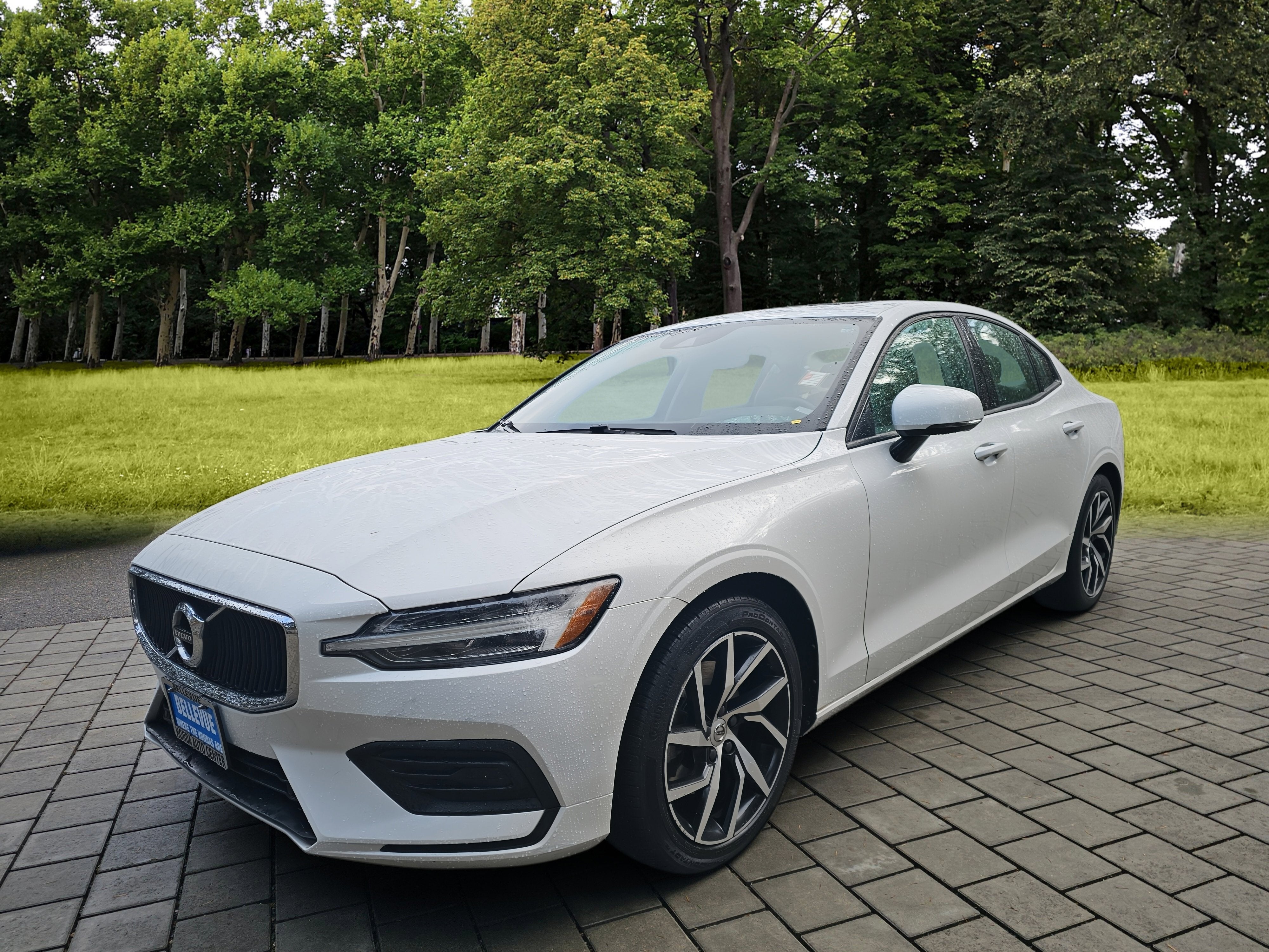 2020 Volvo S60 Momentum