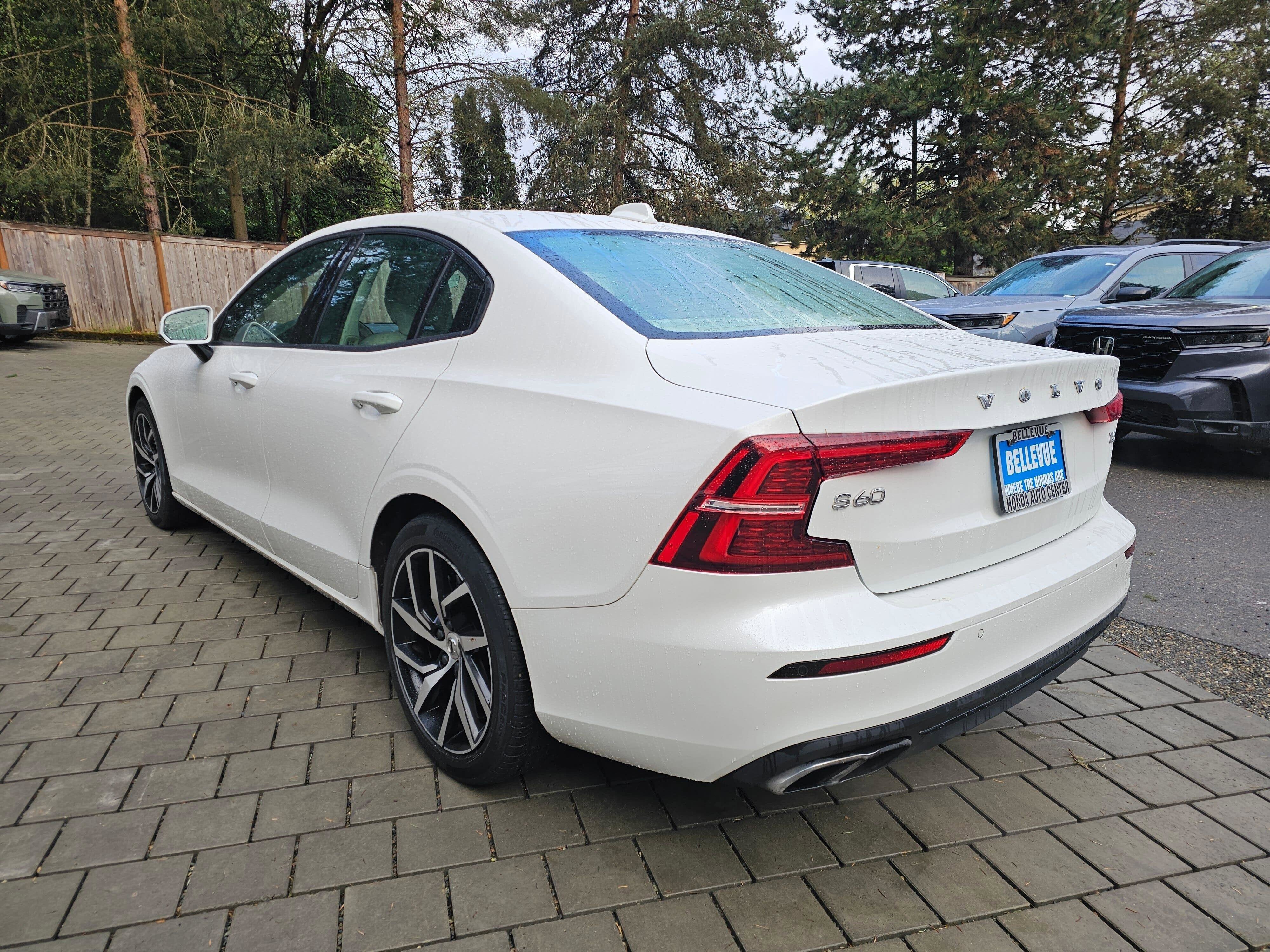2020 Volvo S60 Momentum