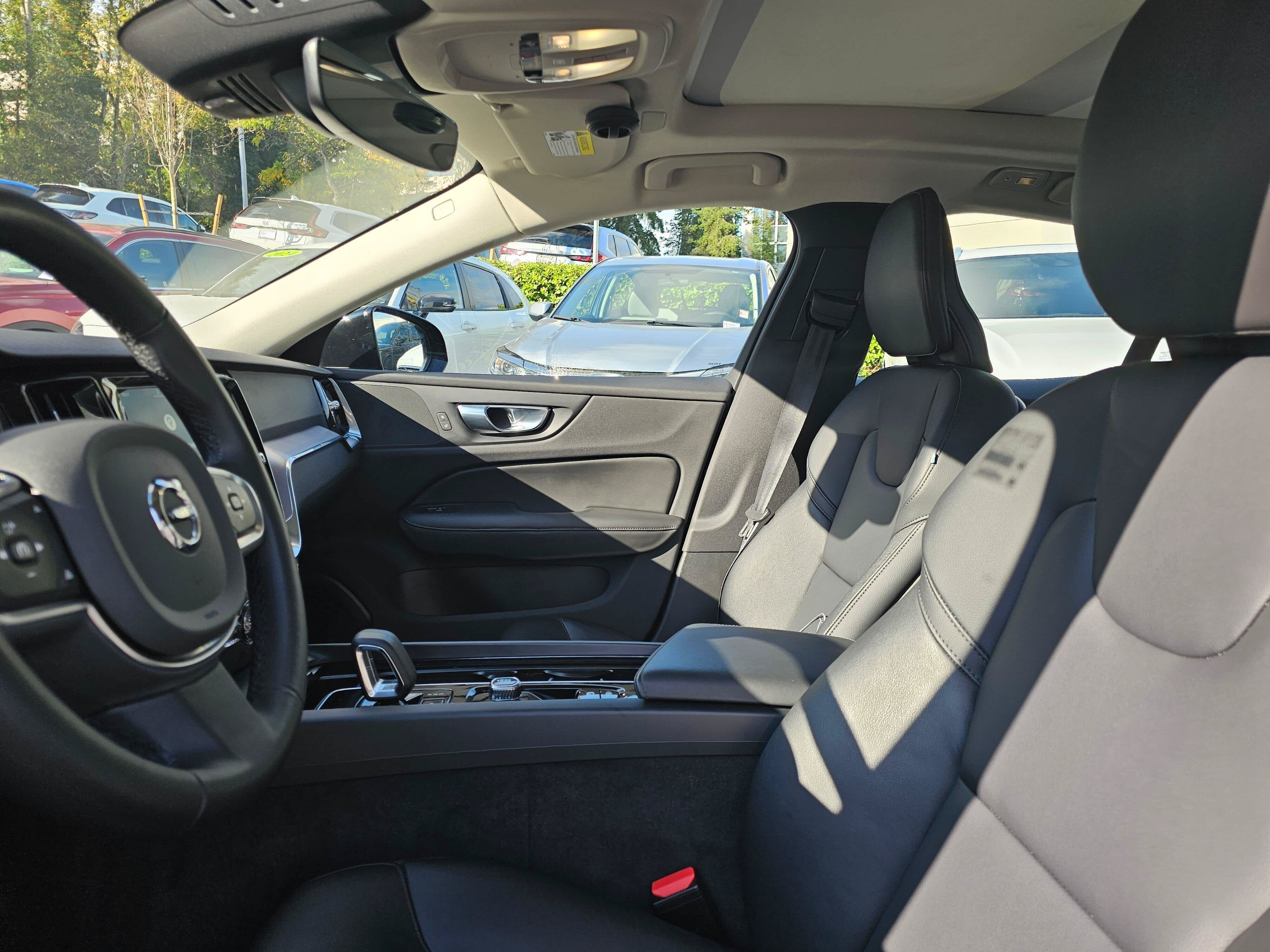 2025 Volvo S60 Core