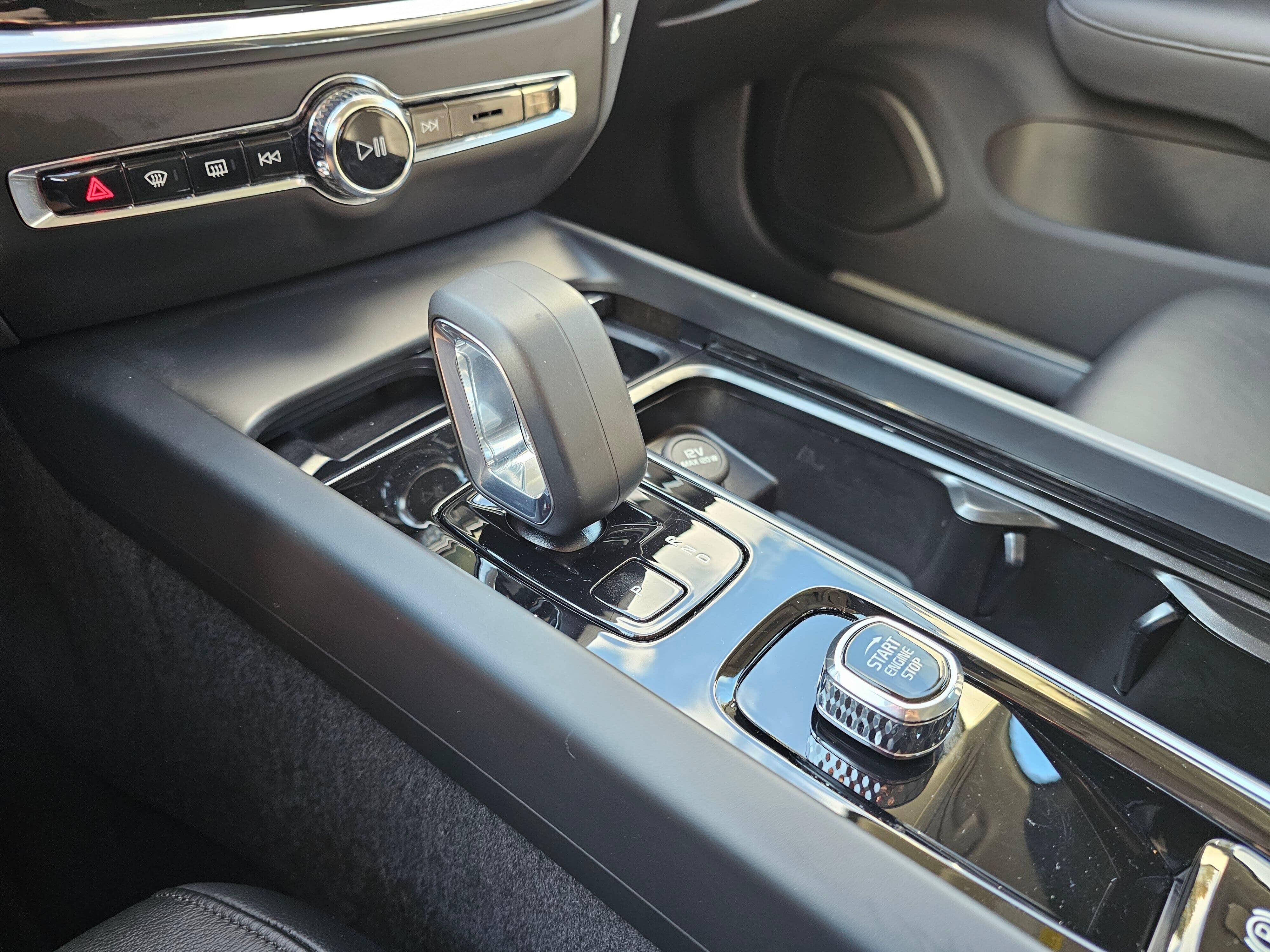 2025 Volvo S60 Core