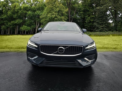 2023 Volvo S60 Ultimate Bright Theme