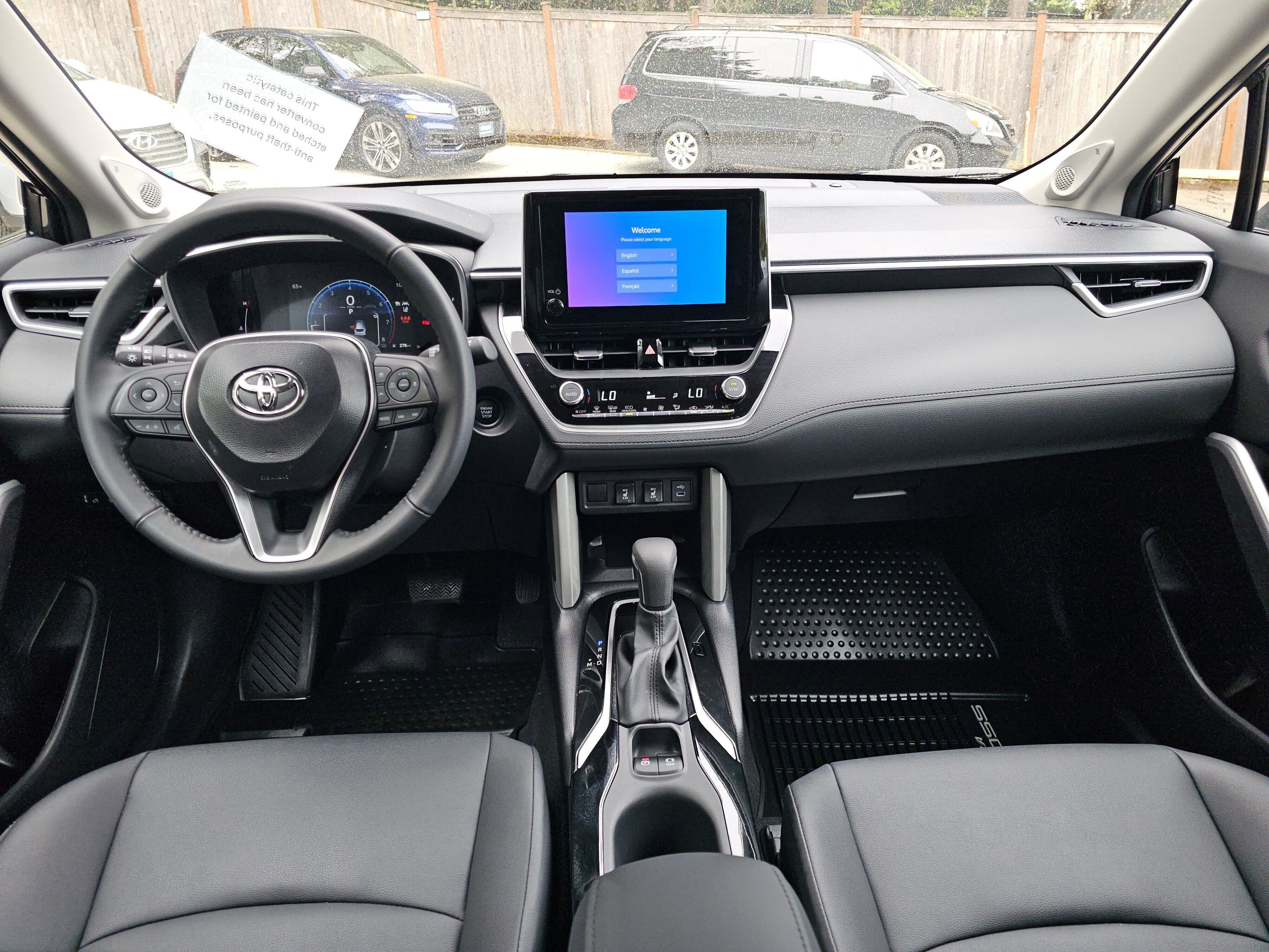 2025 Toyota Corolla Cross XLE