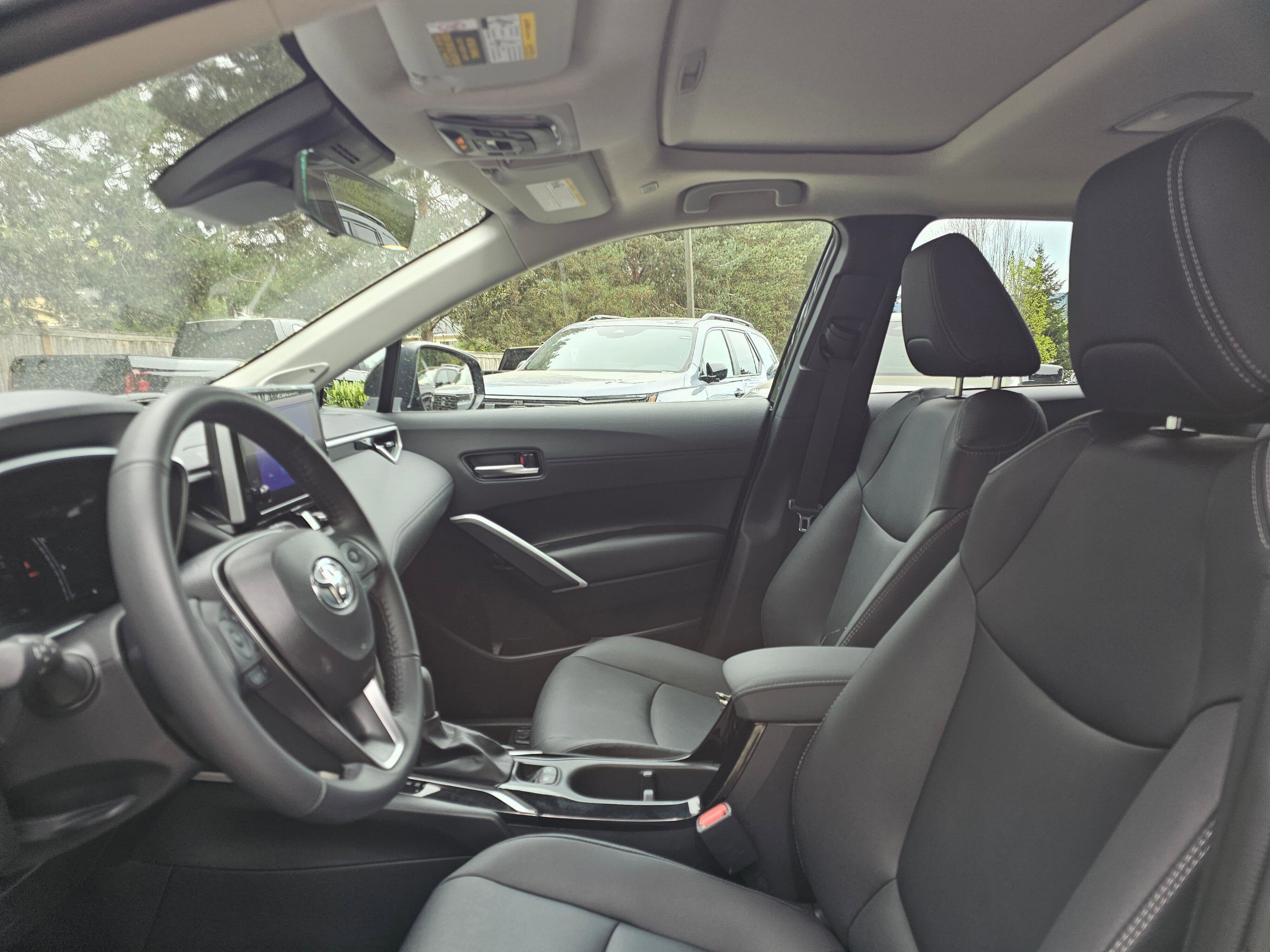 2025 Toyota Corolla Cross XLE
