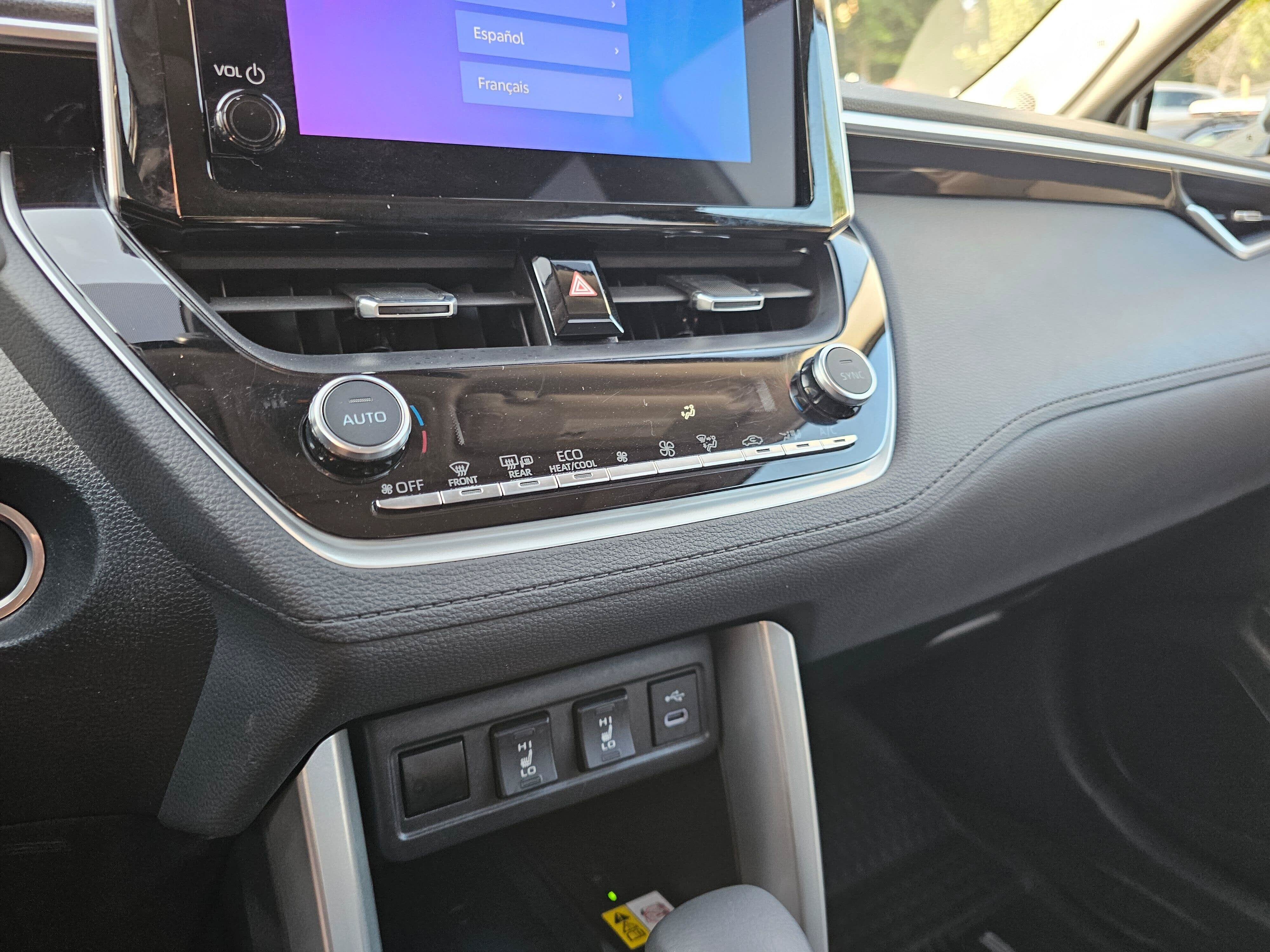 2023 Toyota Corolla Cross XLE