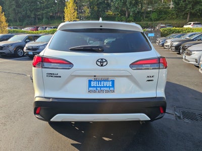 2023 Toyota Corolla Cross XLE