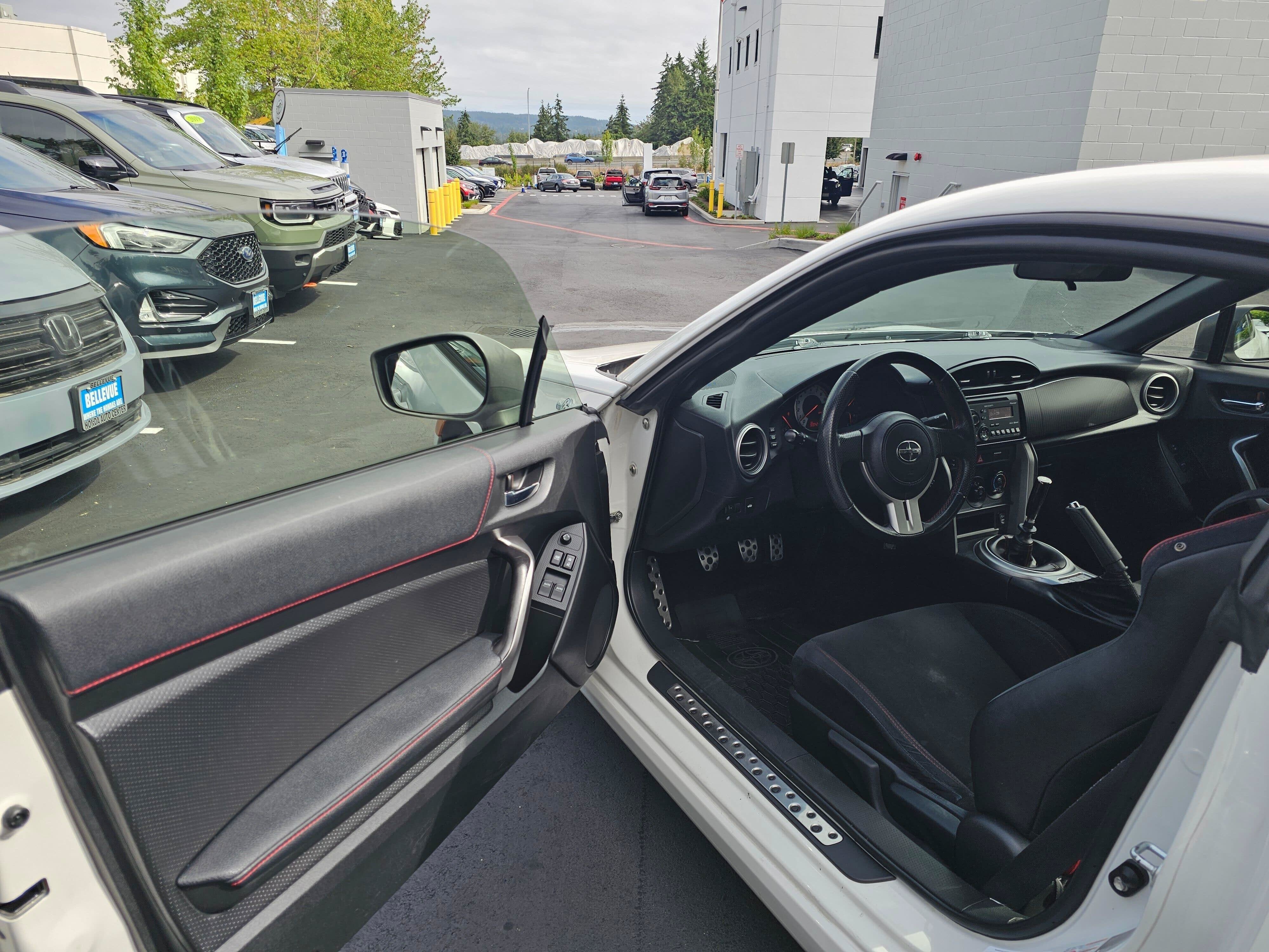 2013 Scion FR-S Base