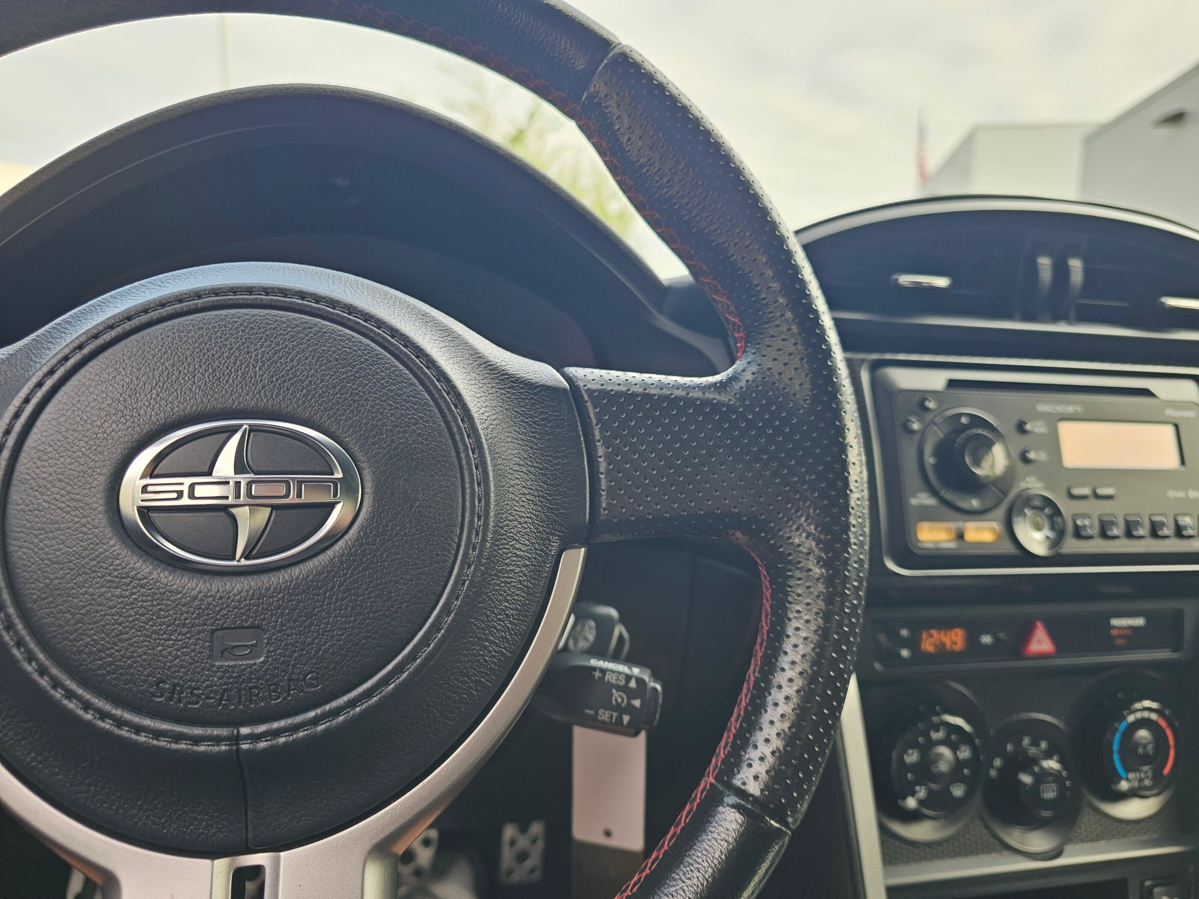 2013 Scion FR-S Base