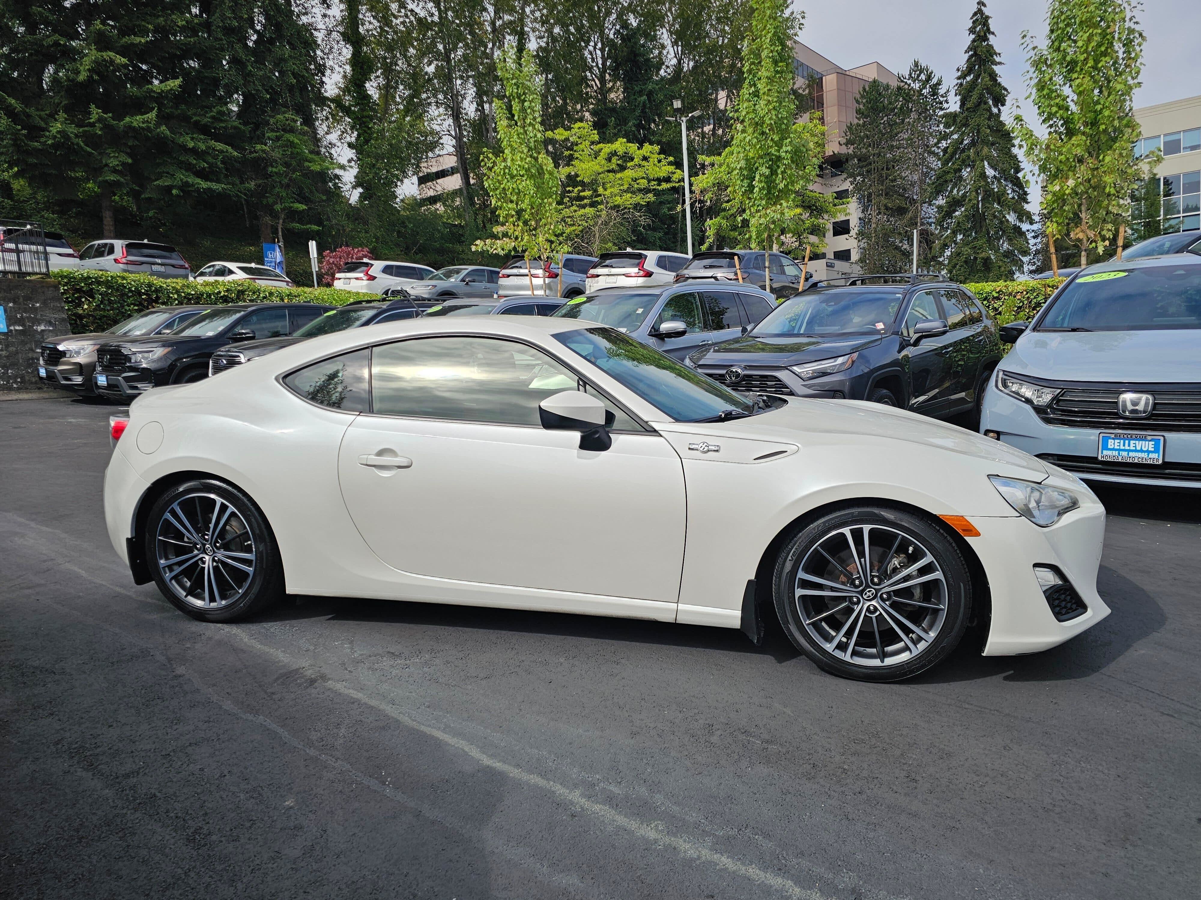 2013 Scion FR-S Base