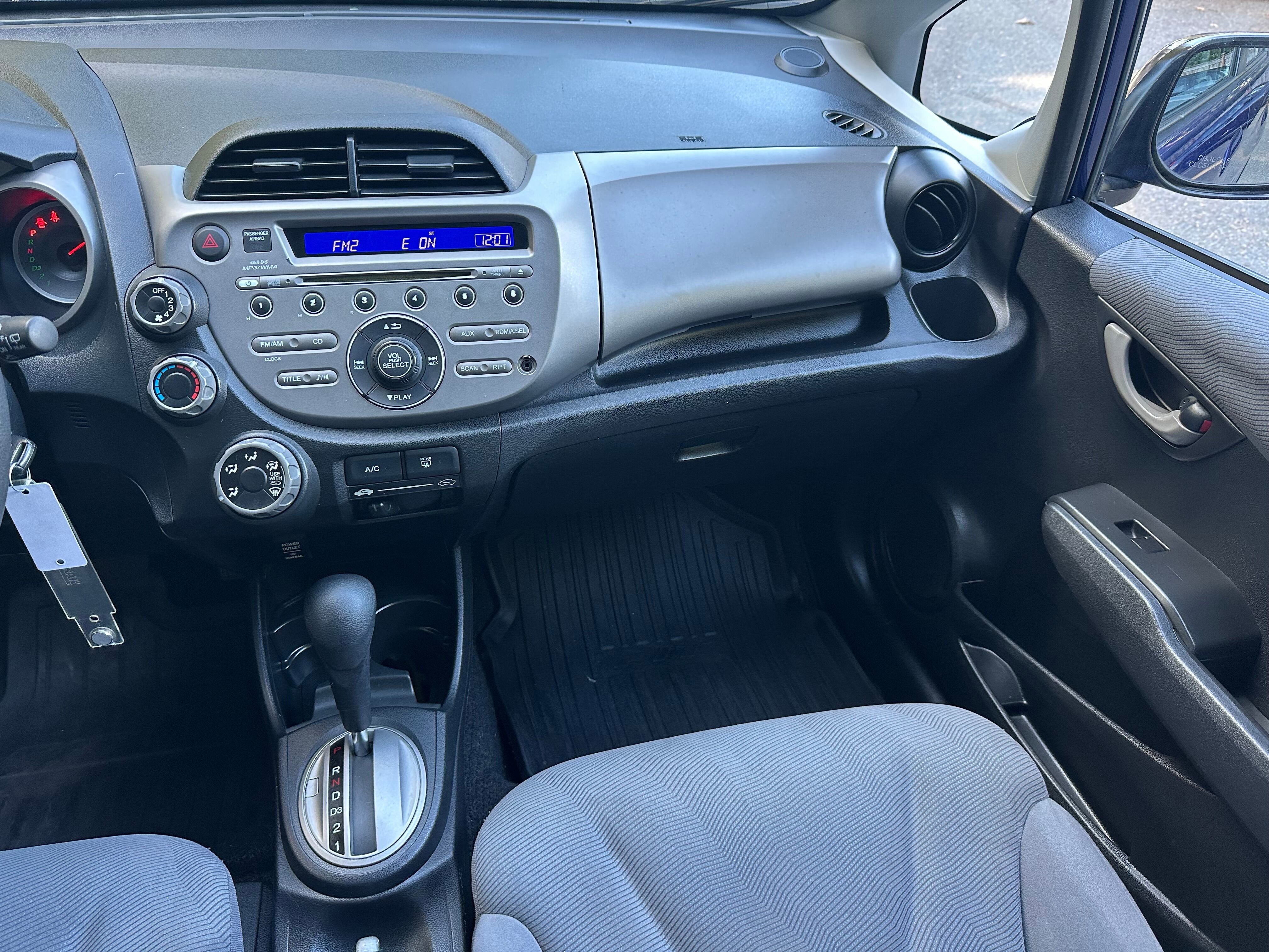 2011 Honda Fit Base