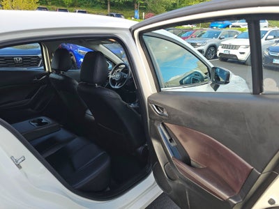 2017 Mazda Mazda3 5-Door Touring