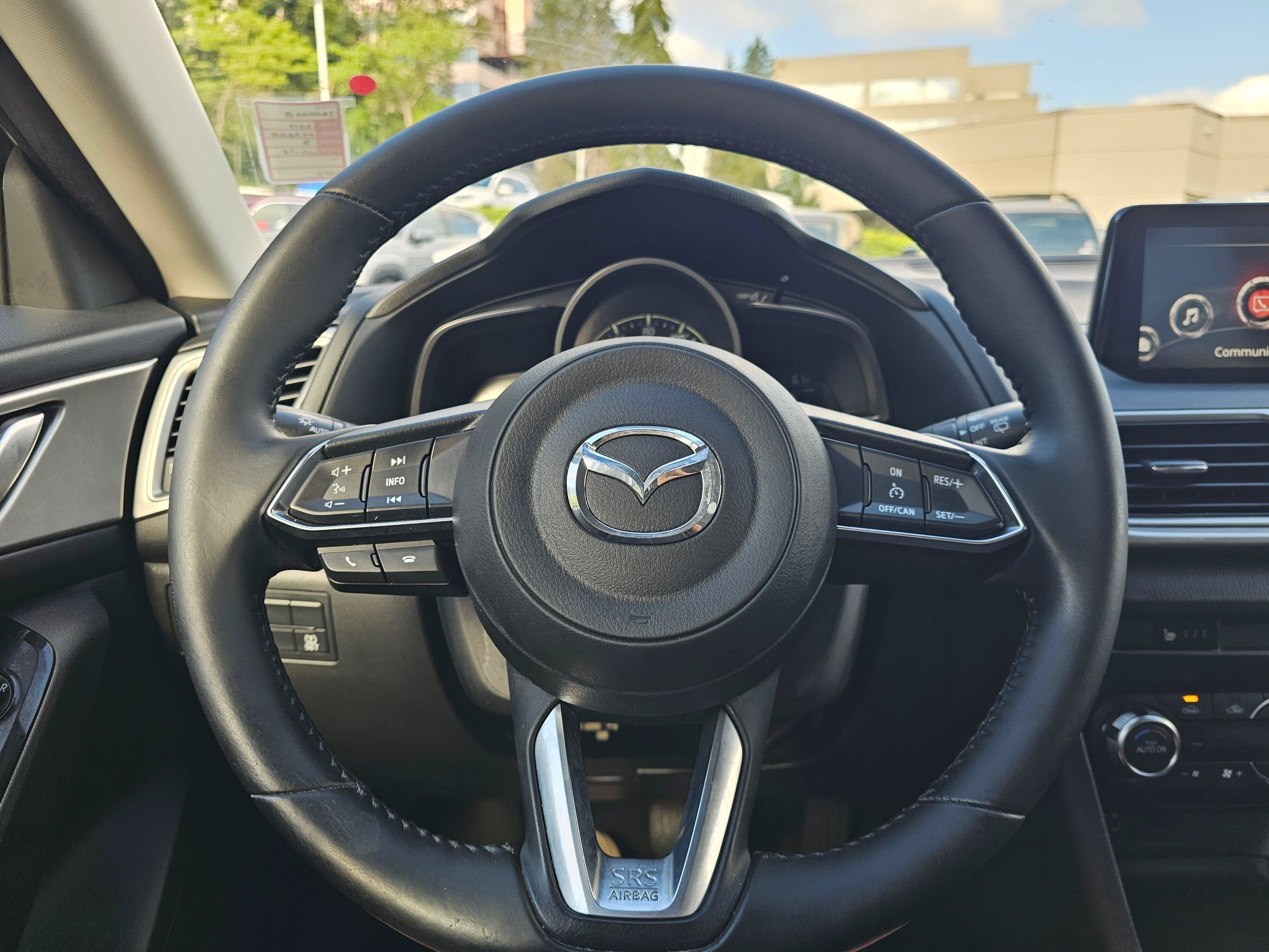 2017 Mazda Mazda3 5-Door Touring