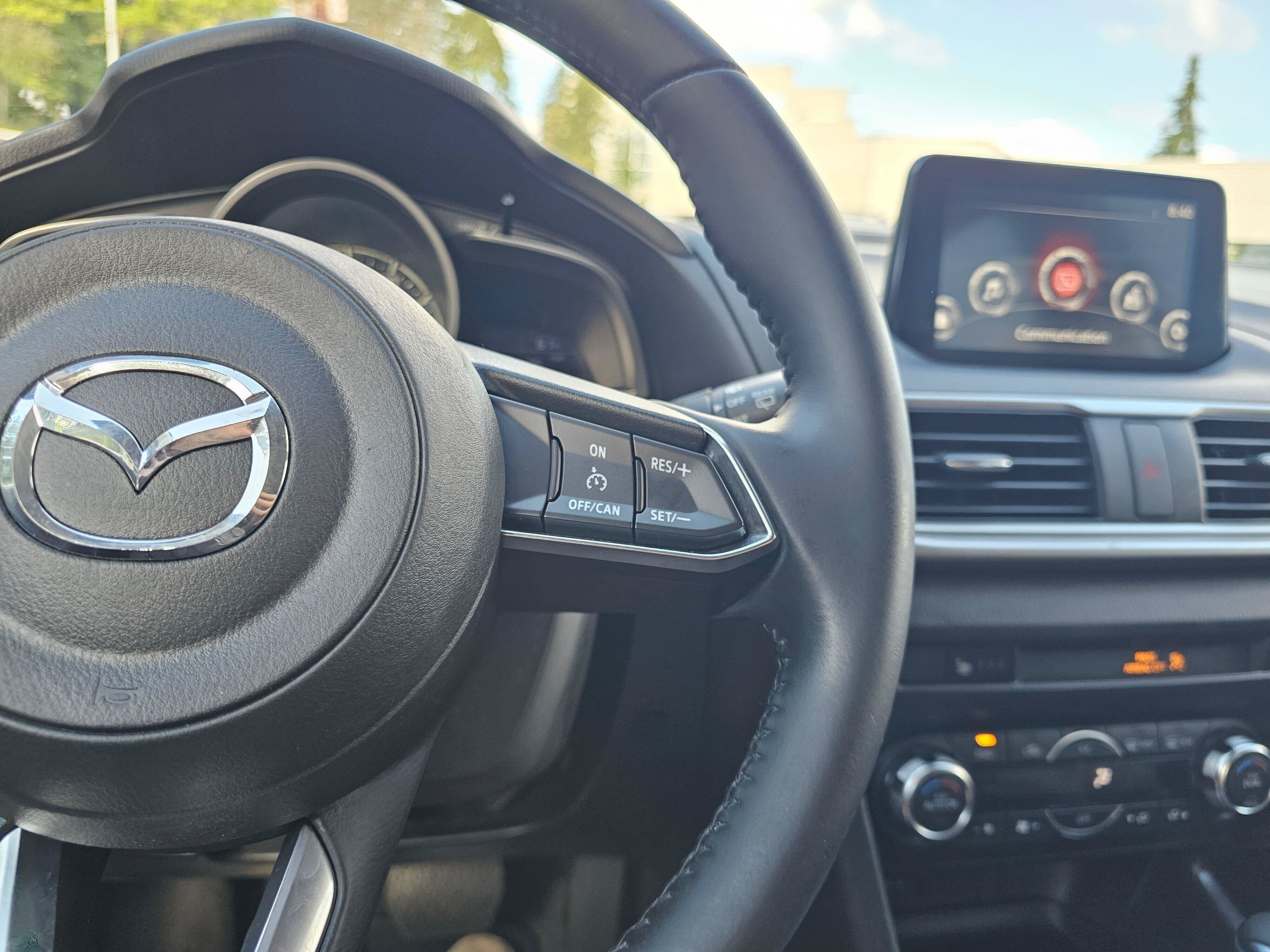 2017 Mazda Mazda3 5-Door Touring